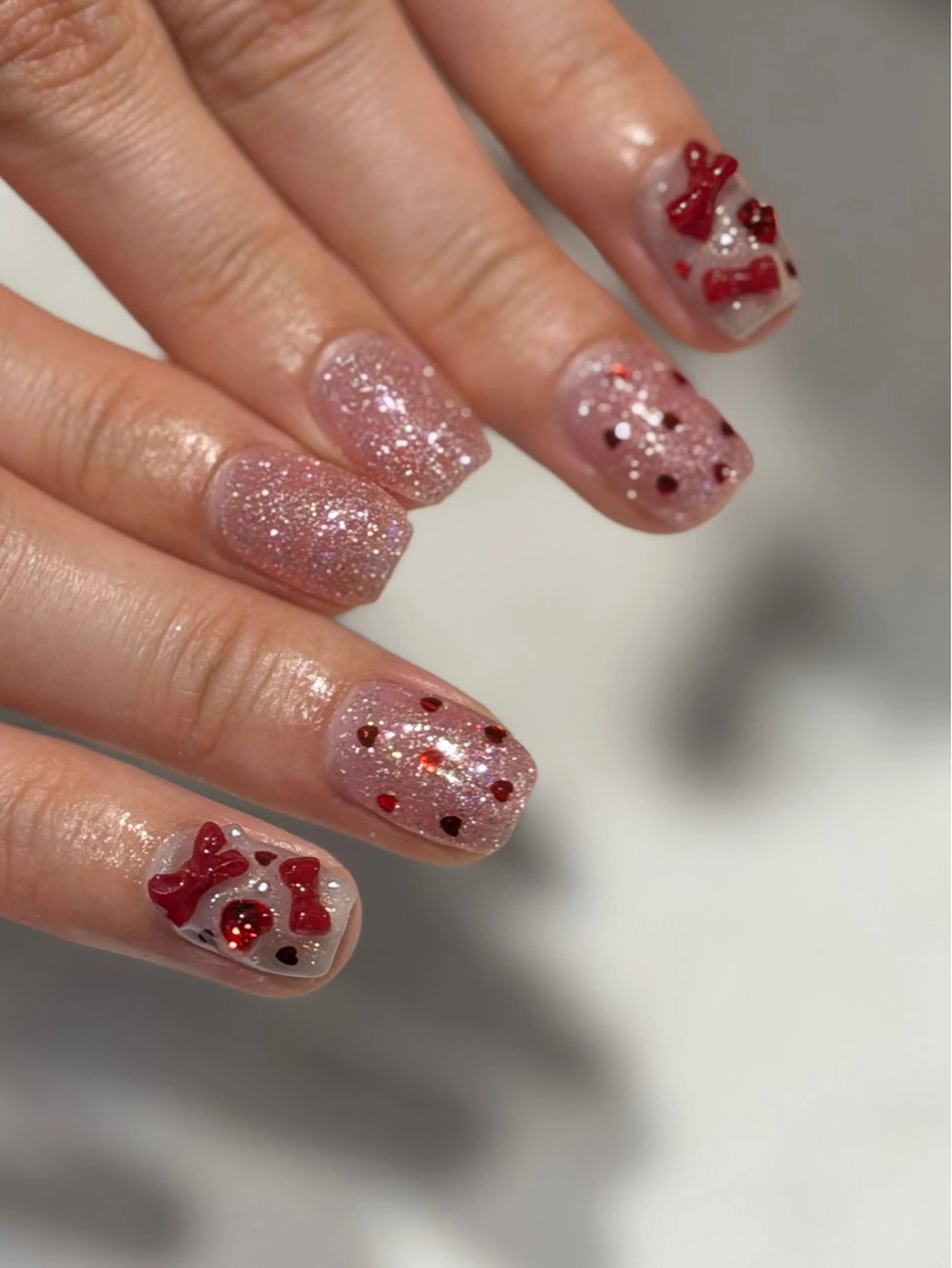 ネイル アートネイル yume 大人ガーリーネイルのネイルデザイン