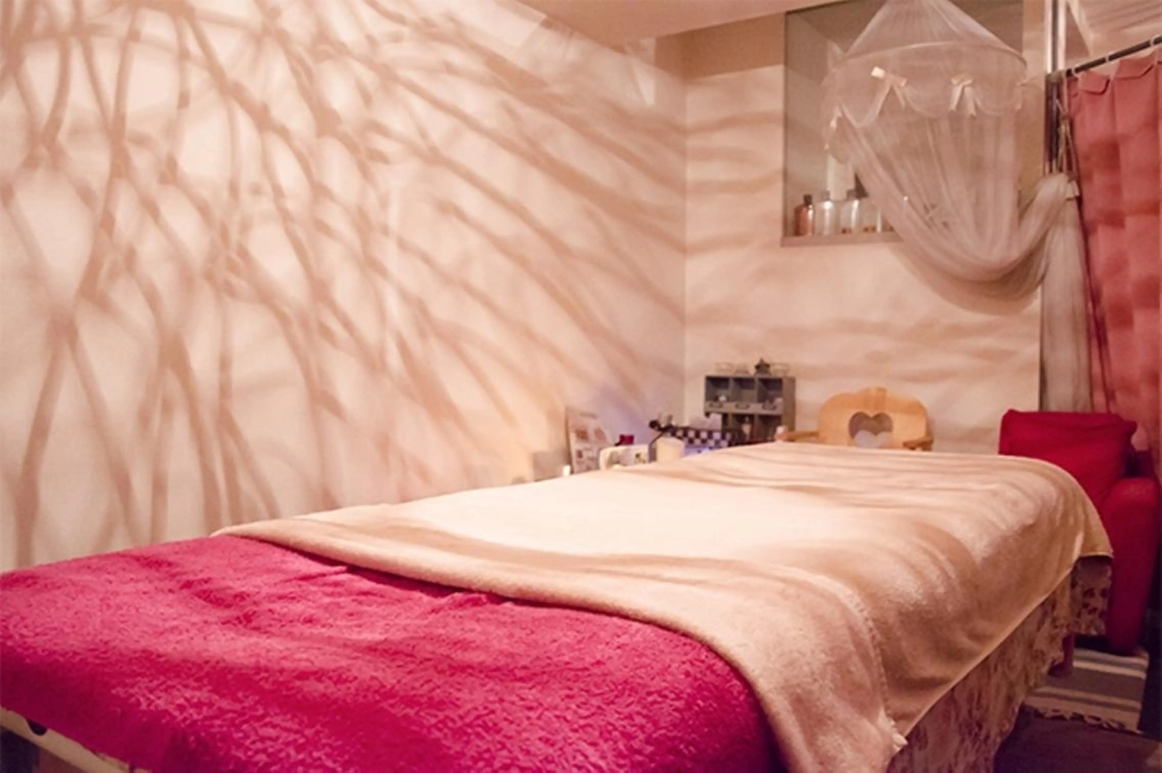 リラク 本格ロミロミ専門店 エルバガーデンのエステ・リラクイメージ