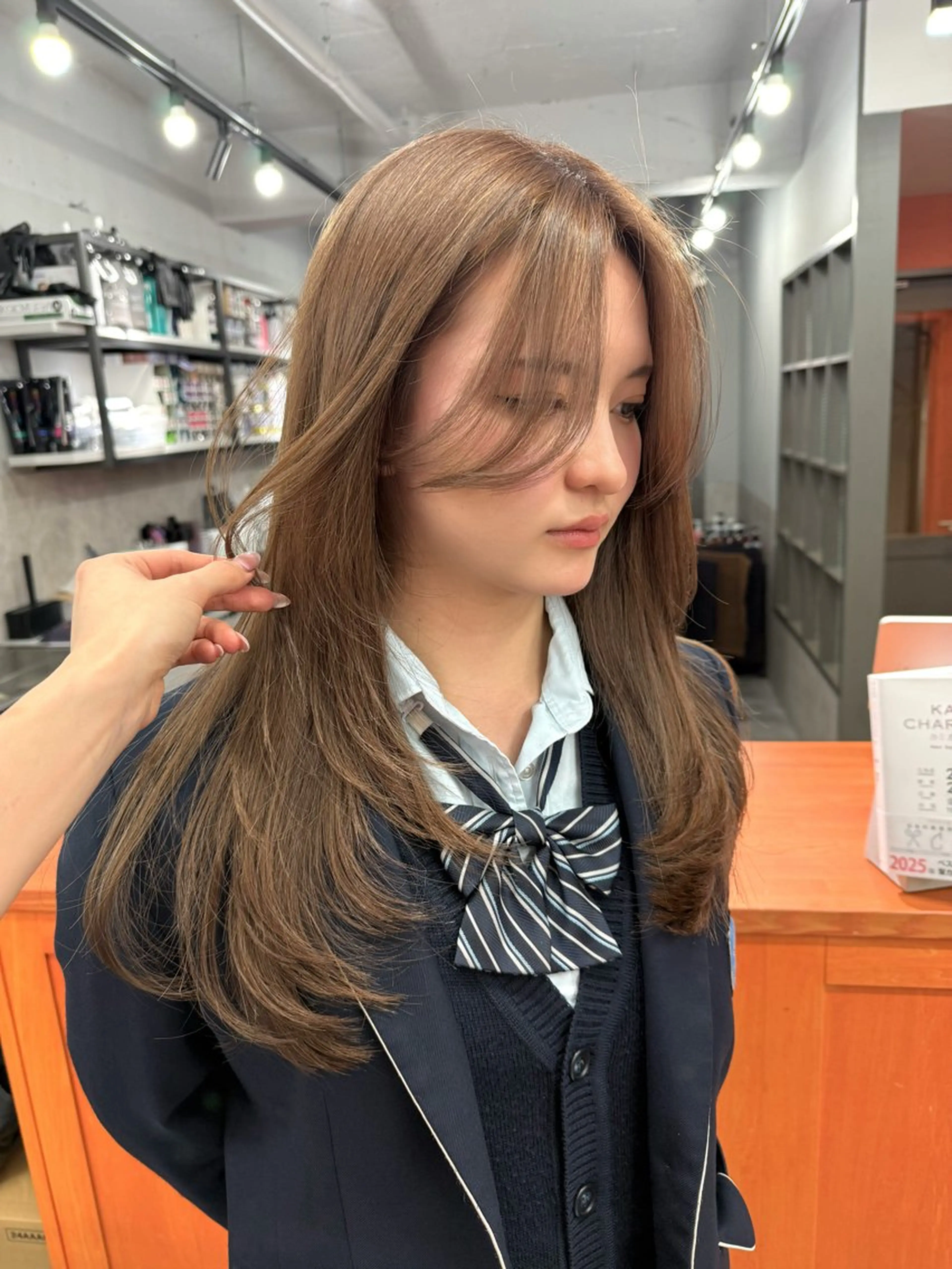 ロング カラー ミルクティーベージュ ❤︎レイヤー　MIAのヘアスタイル