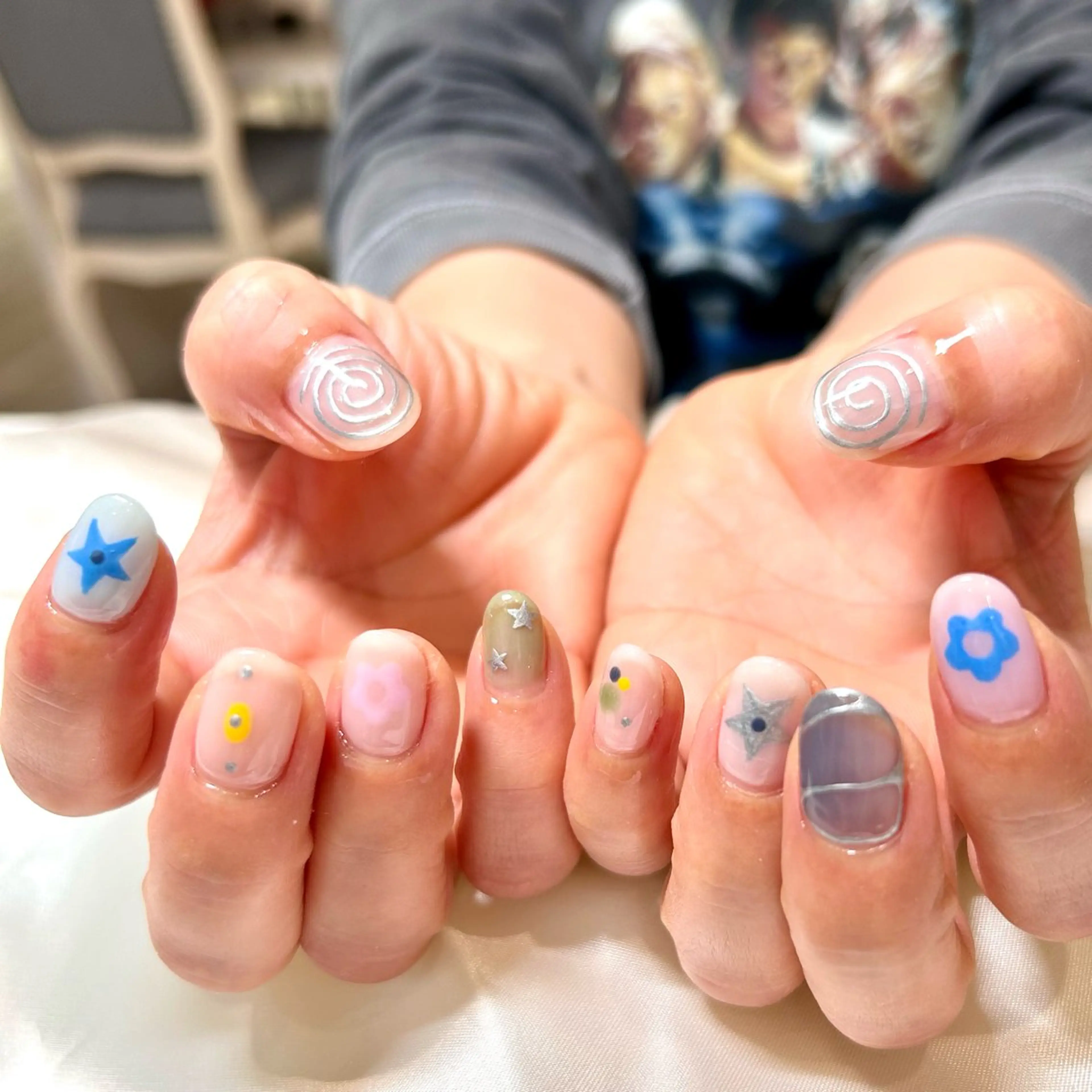 ネイル 長瀬 瑠霞のネイルデザイン