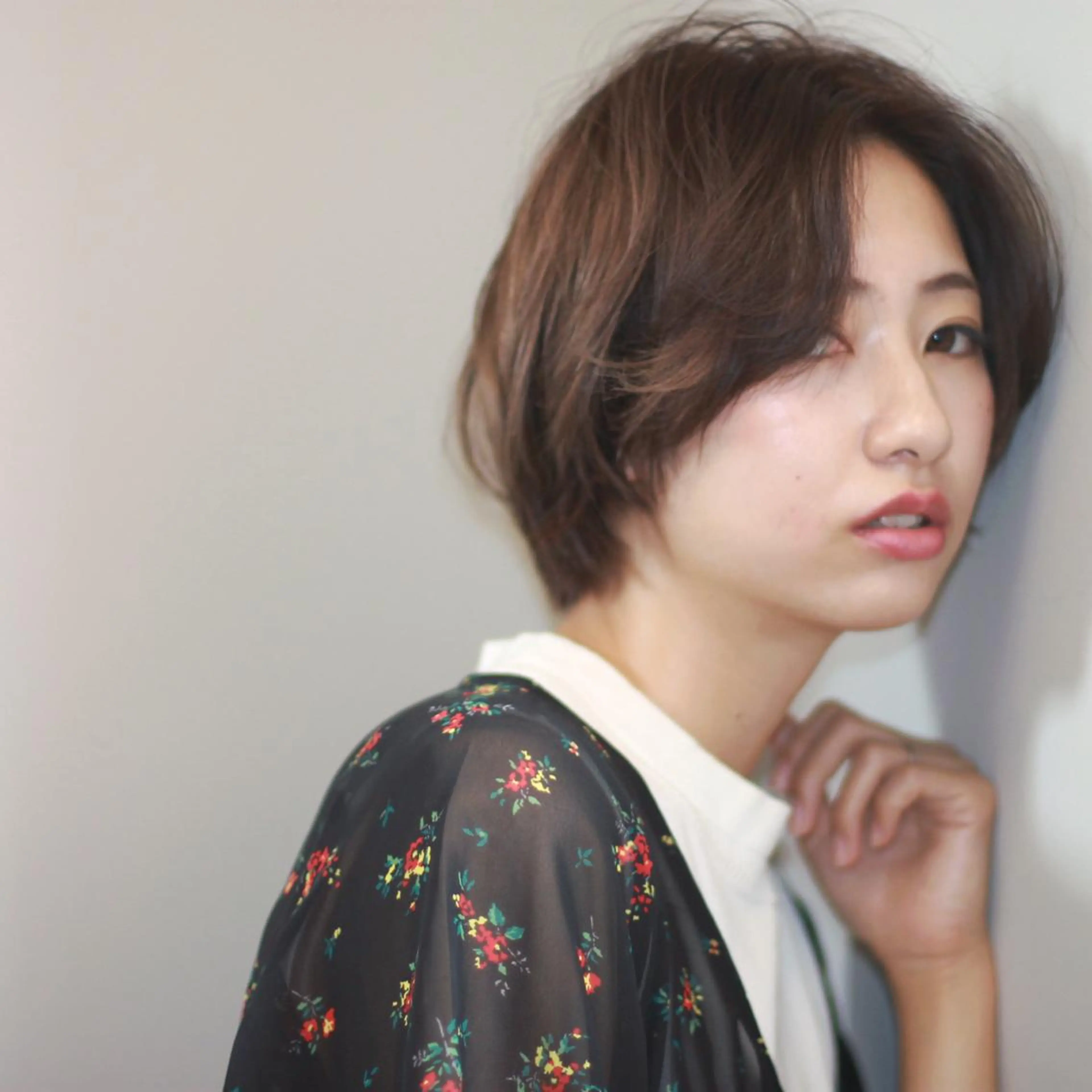 ショート カラー ショートヘア 薬院:今泉/上川美幸 ボブ/顔周りレイヤーのヘアスタイル