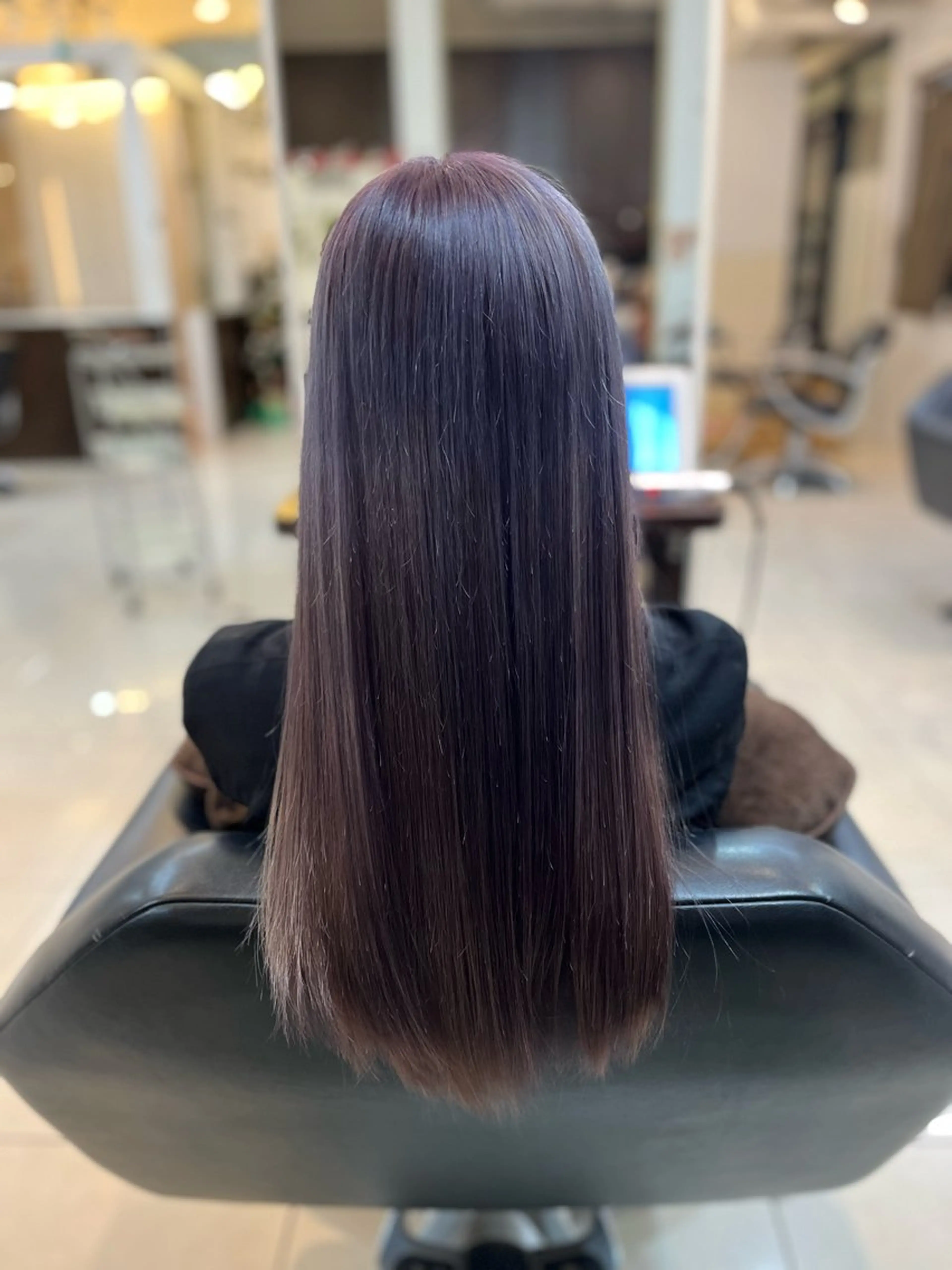 ロング アッシュ パープルカラー 🍒 SANA🍒のヘアスタイル