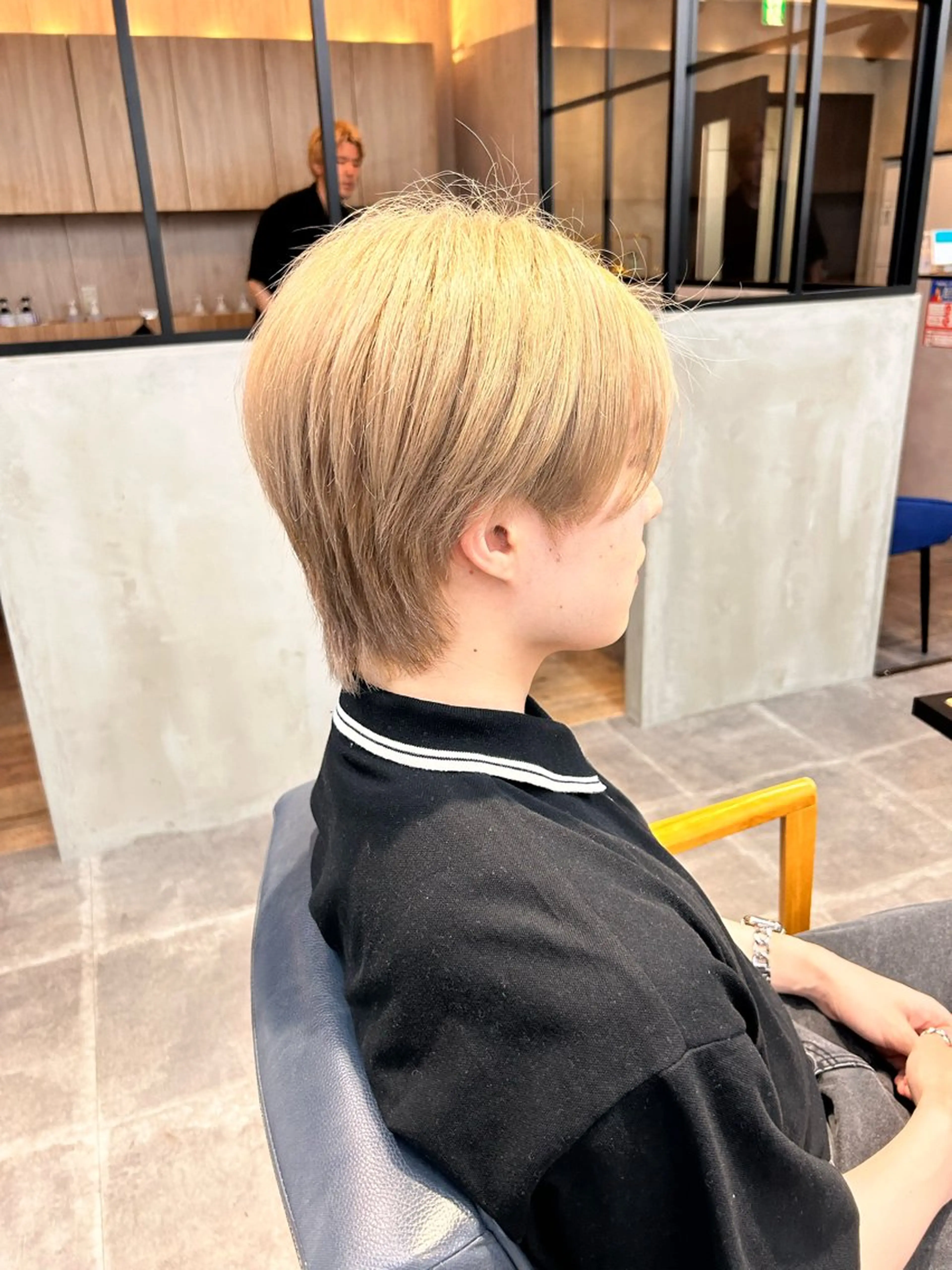 ショート カラー 韓国×髪質改善カラー 💎hinaのヘアスタイル