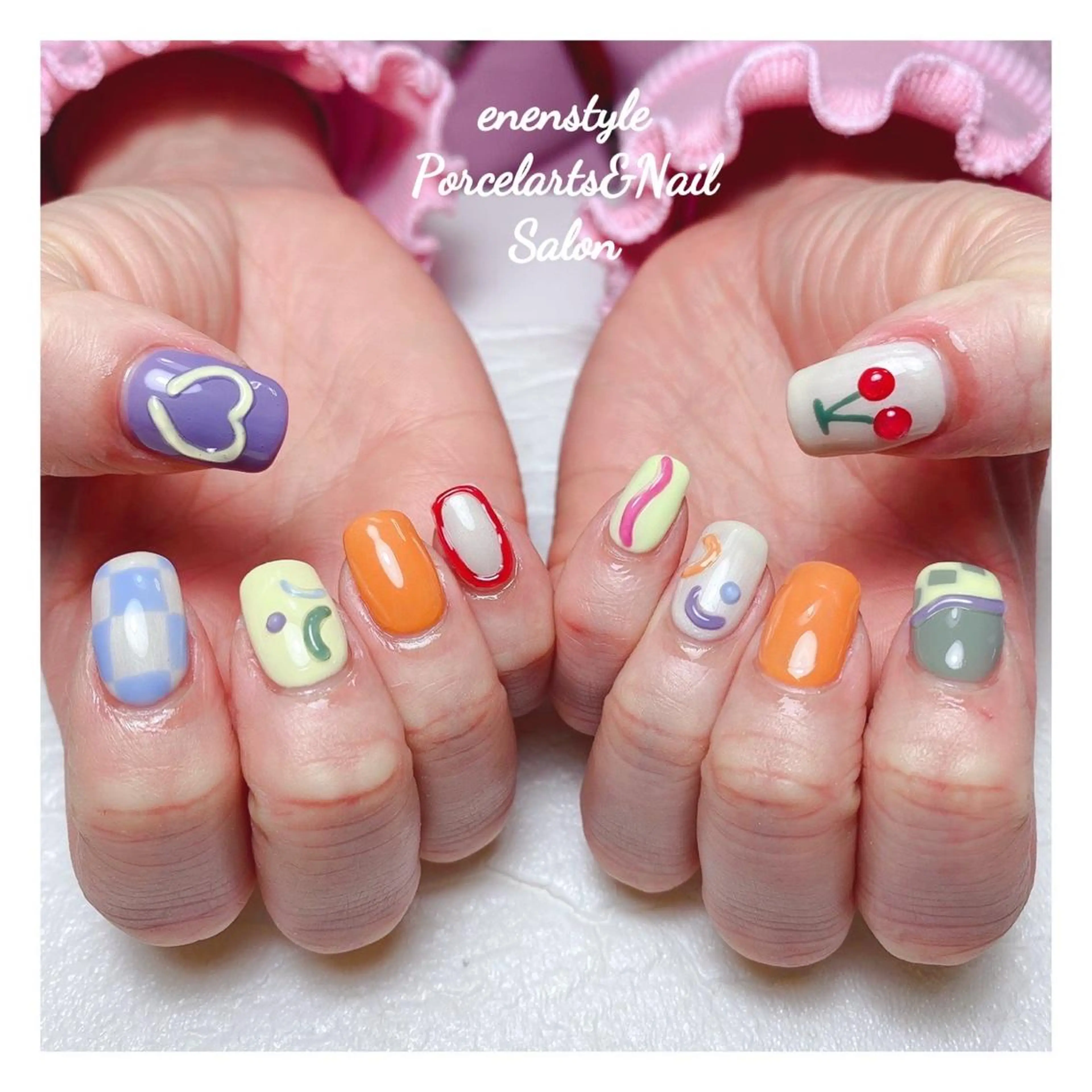 ミディアム ネイル 👑enen style👑のネイルデザイン