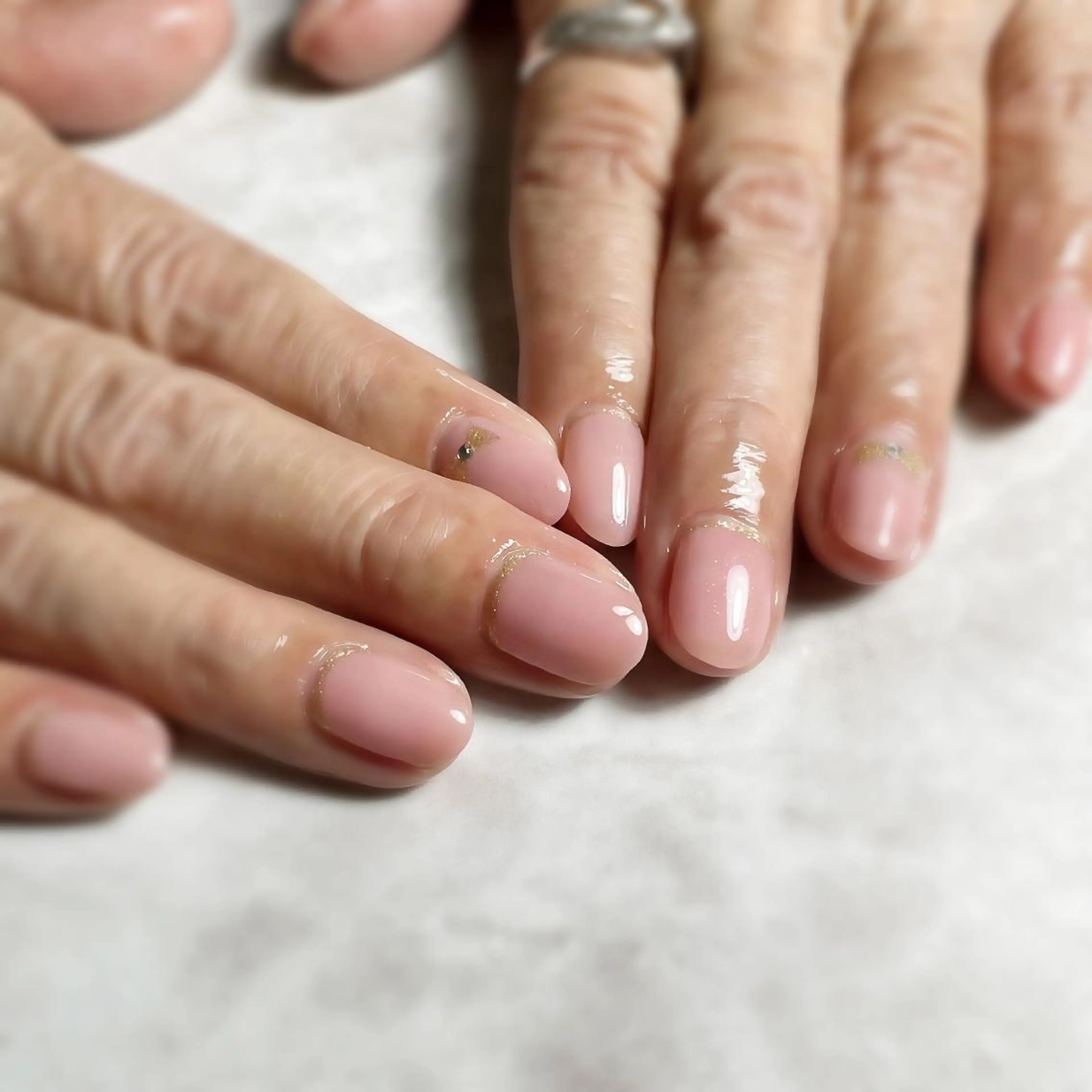 ネイル ハンドネイル フットネイル NAILsalon Laki(ラキ)のネイルデザイン