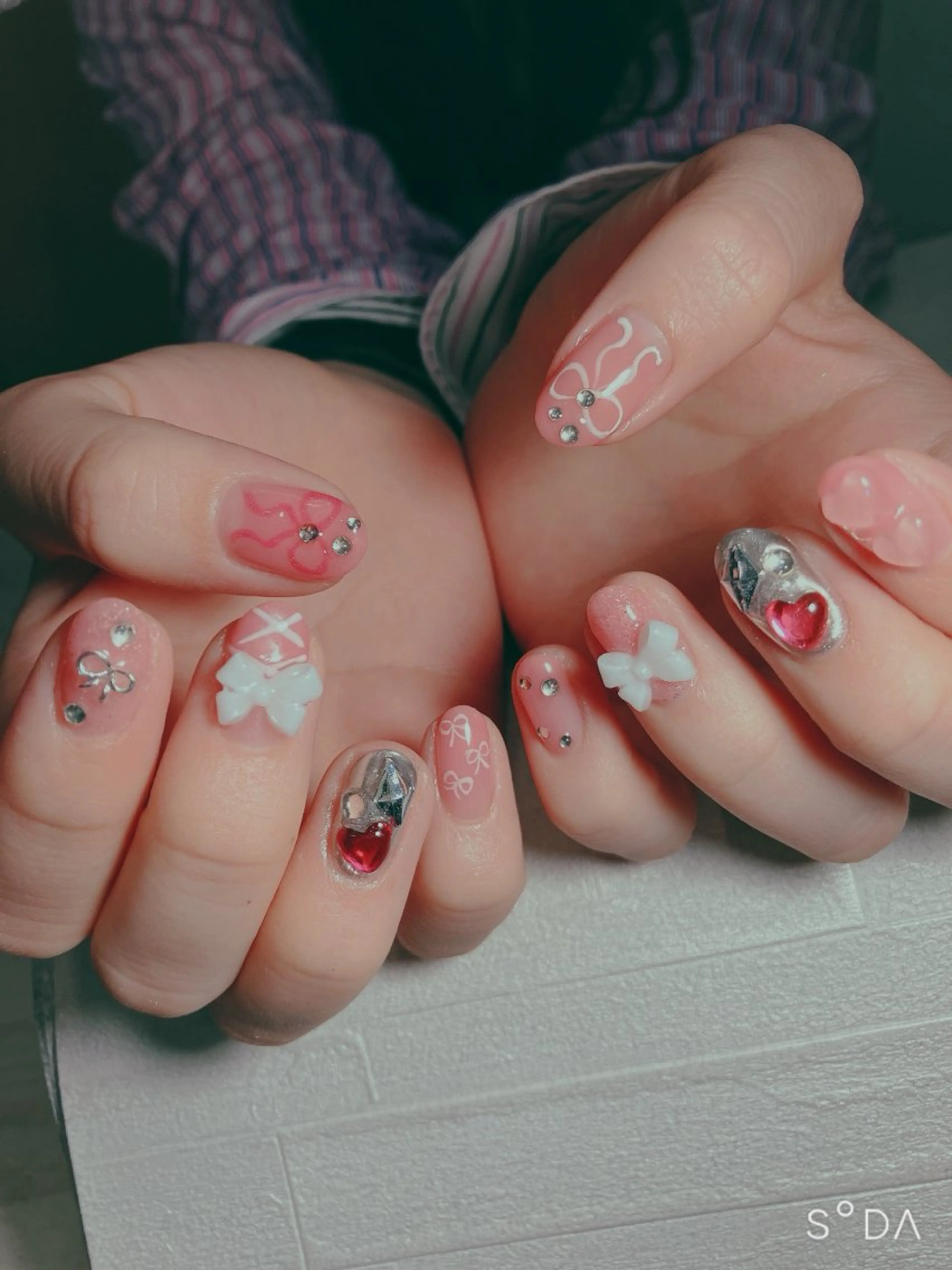 ネイル Liennail 持込デザインやり放題のネイルデザイン