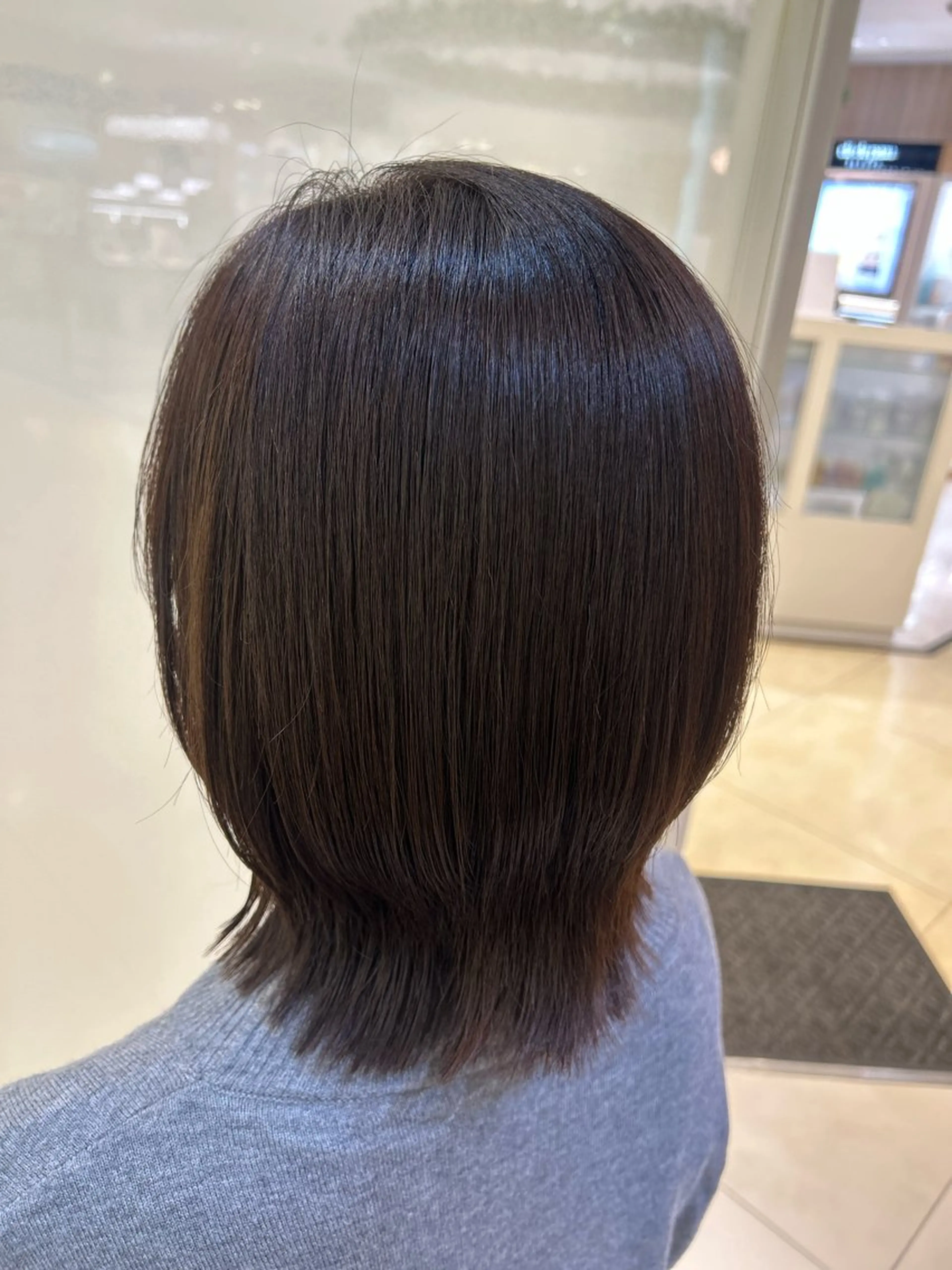 ショート カラー 縮毛矯正/髪質改善/ 艶髪ササキナツミのヘアスタイル