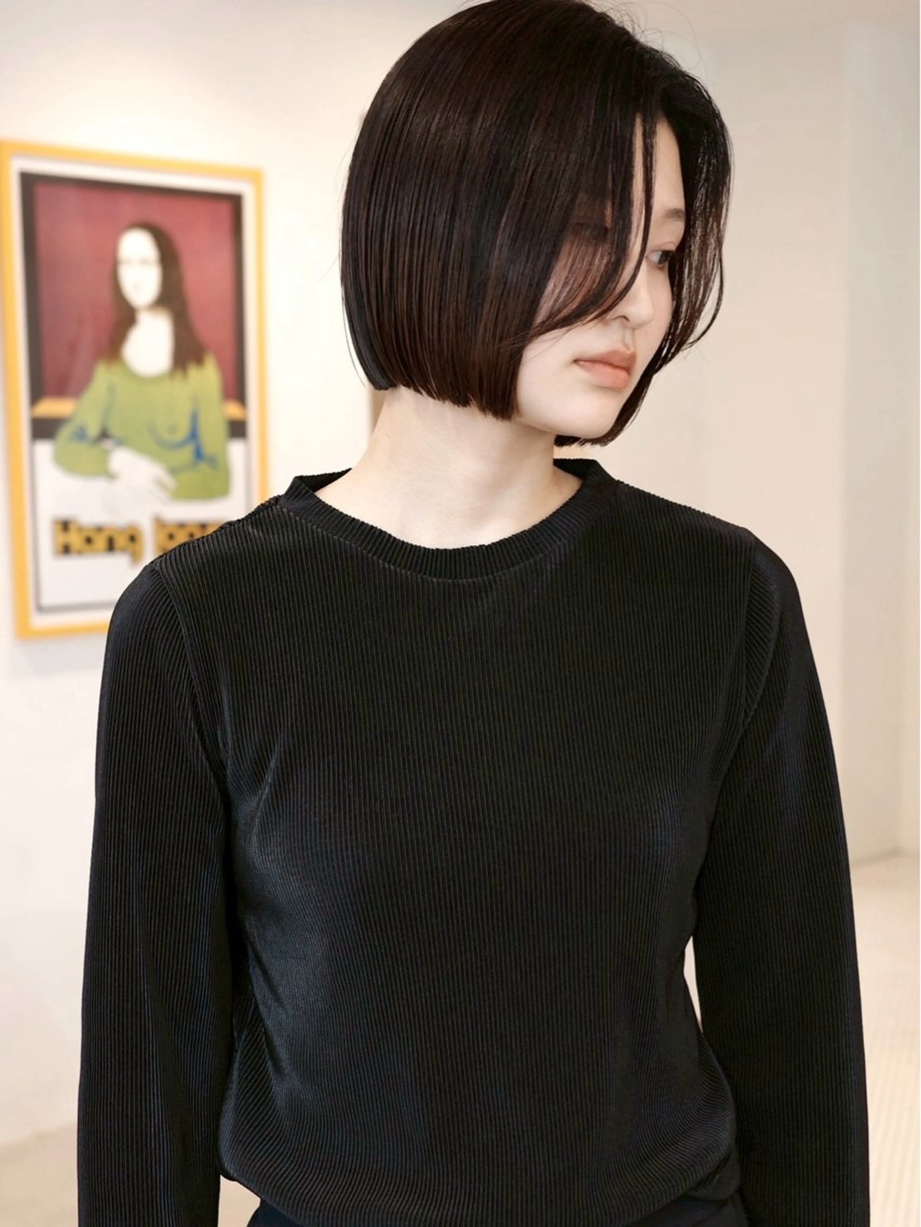 ショート ボブ 顔周りカット シースルーバング カット 縮毛矯正 トリートメント (h)wim ウィムのヘアスタイル