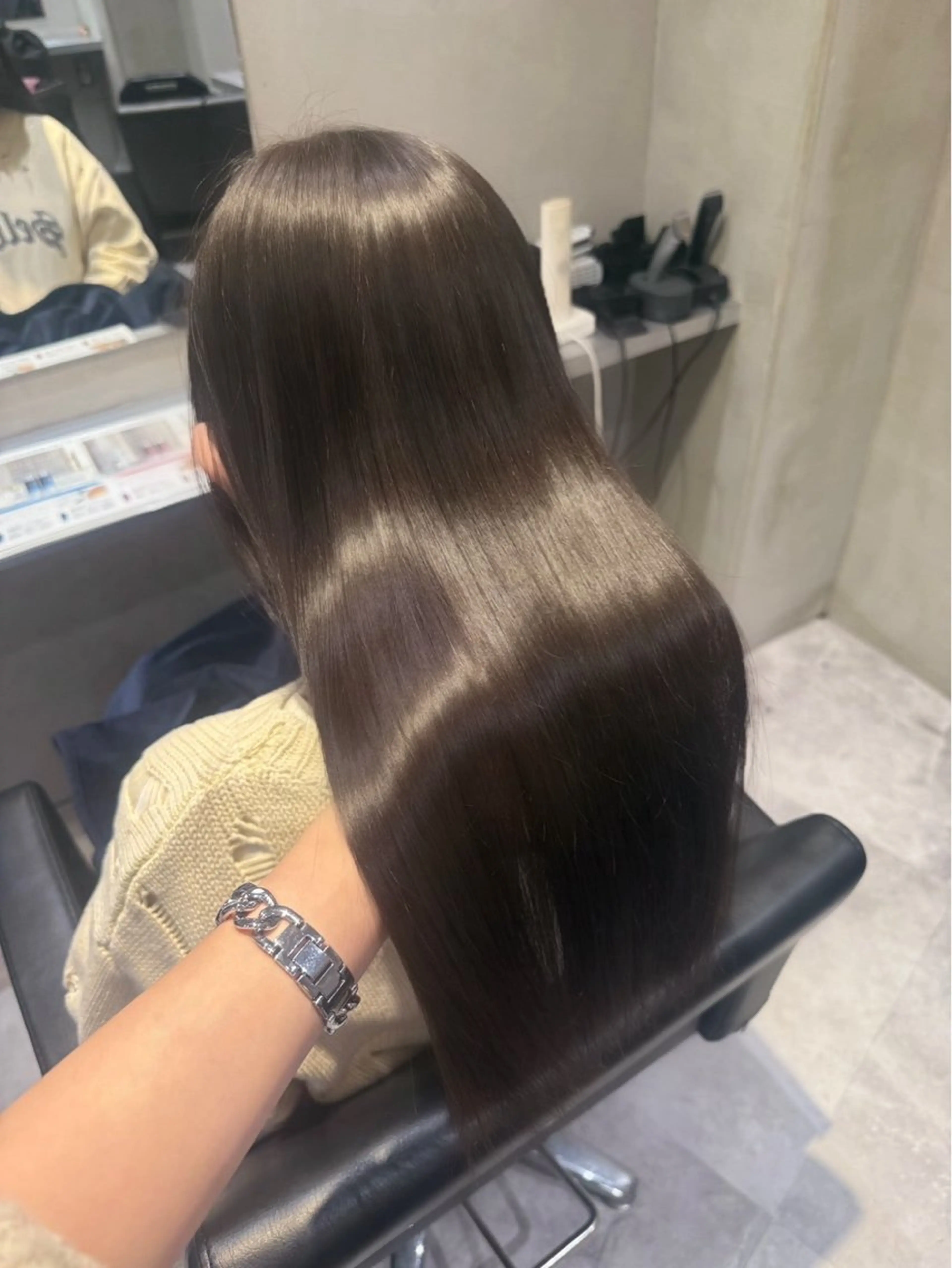 ロング カラー ブリーチ×レイヤー ×エクステ💫ひかるのヘアスタイル