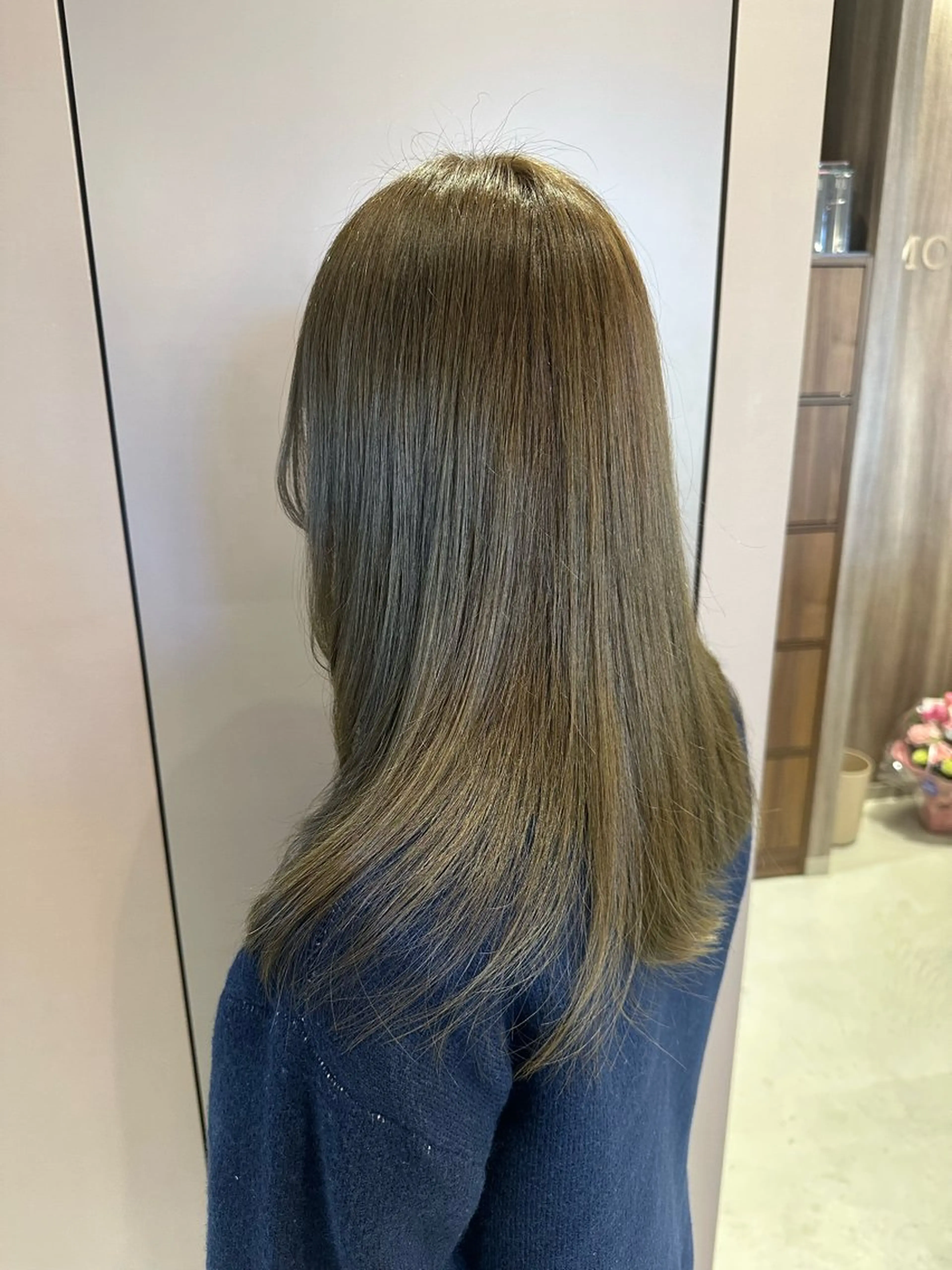 ロング カラー ベージュカラー オリーブベージュ カット ヘアカラー ボブ/艶カラー /misako🧺のヘアスタイル