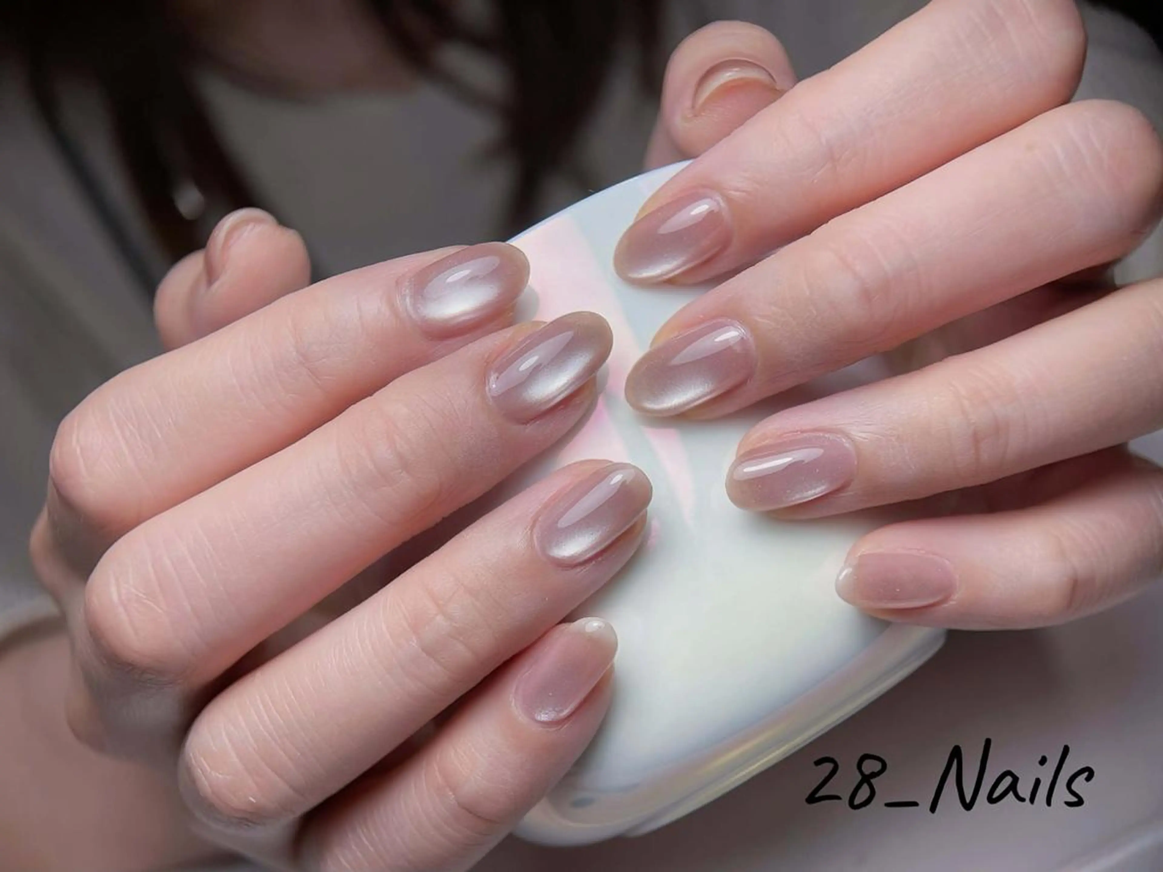 セミロング ハンドネイル キム リェンのネイルデザイン