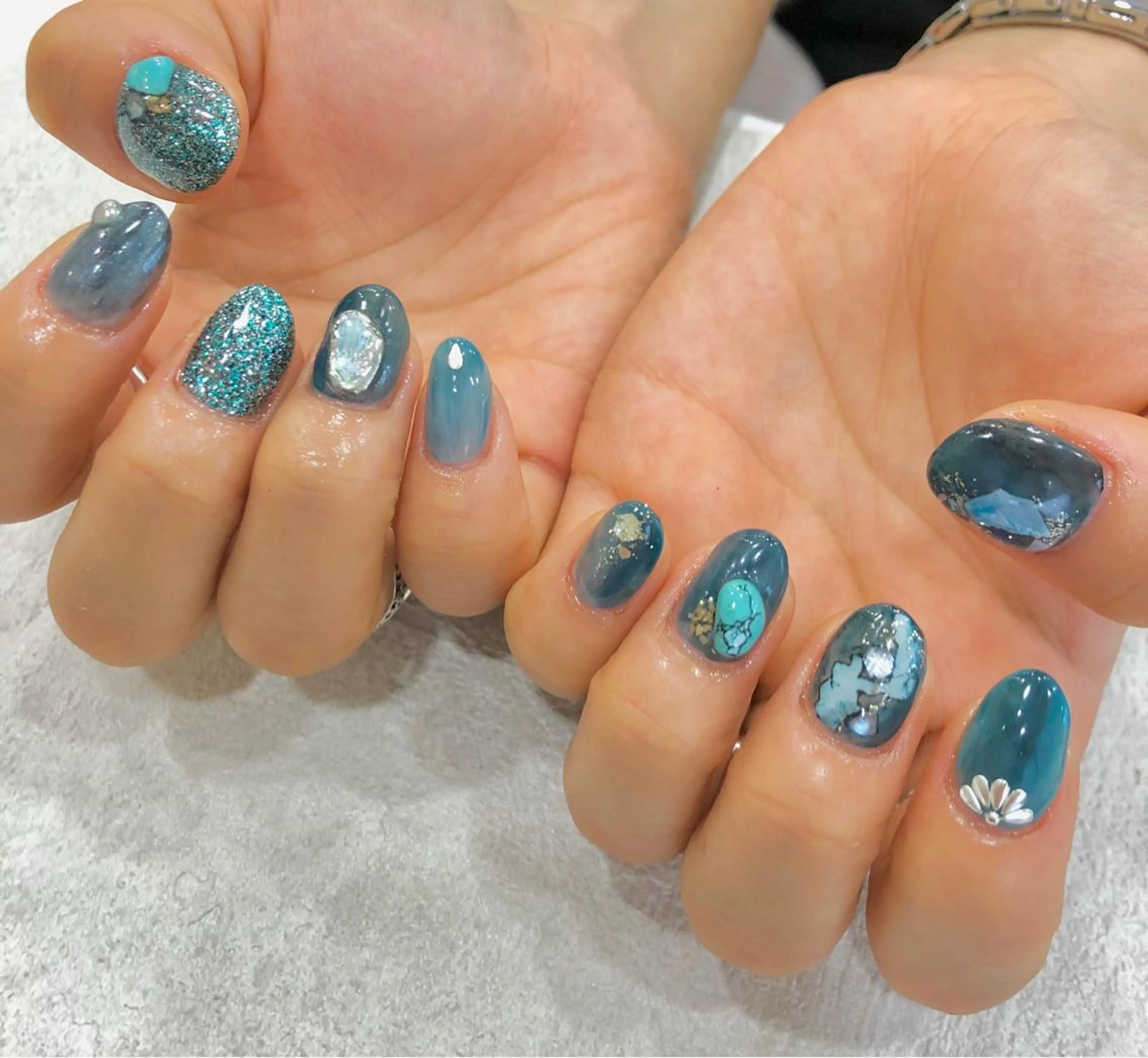 ネイル 坂本 萌のネイルデザイン