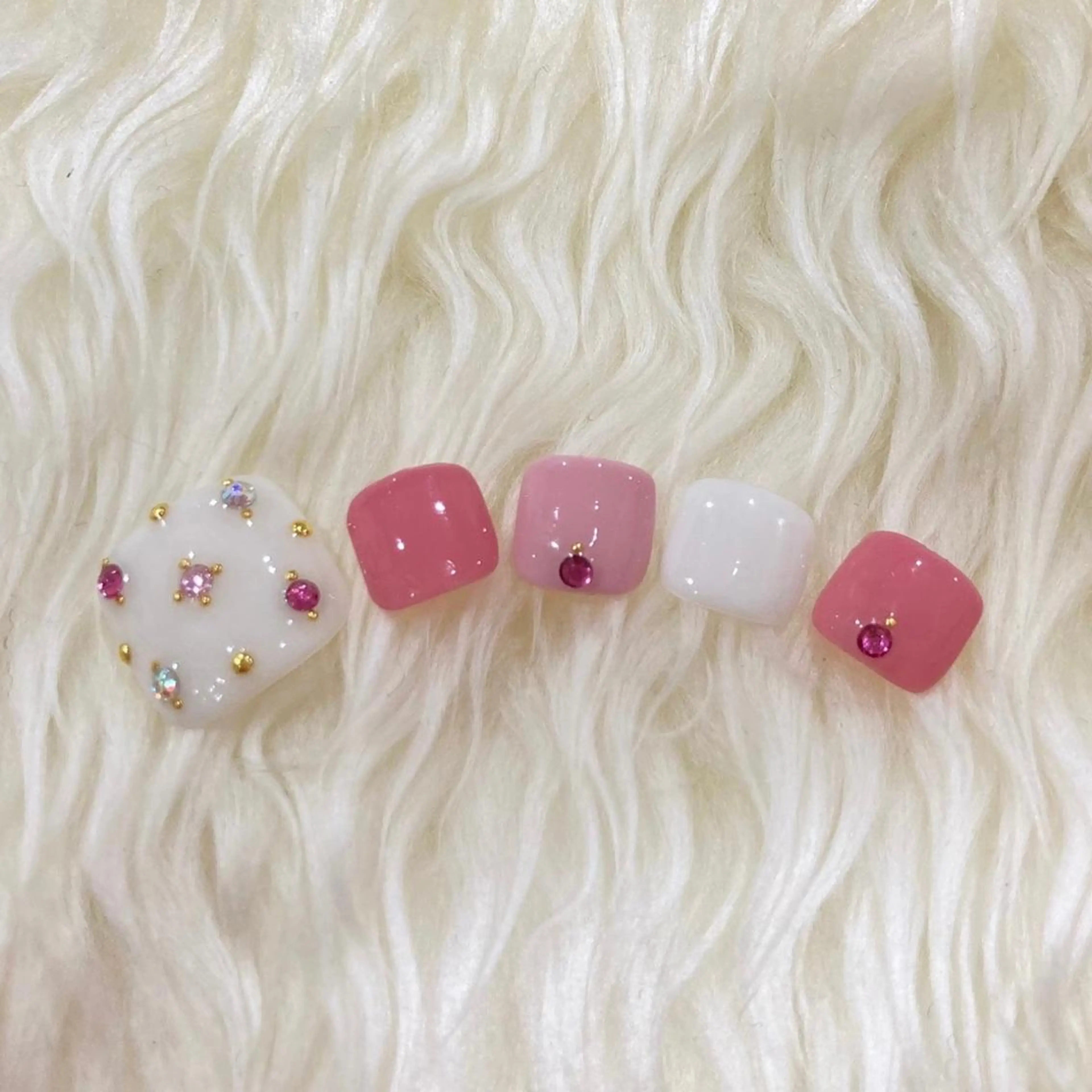 ネイル フットネイル ジェルネイル ニュアンスネイル パラジェル 冬ネイル Nail&eye Belire 新宿のネイルデザイン