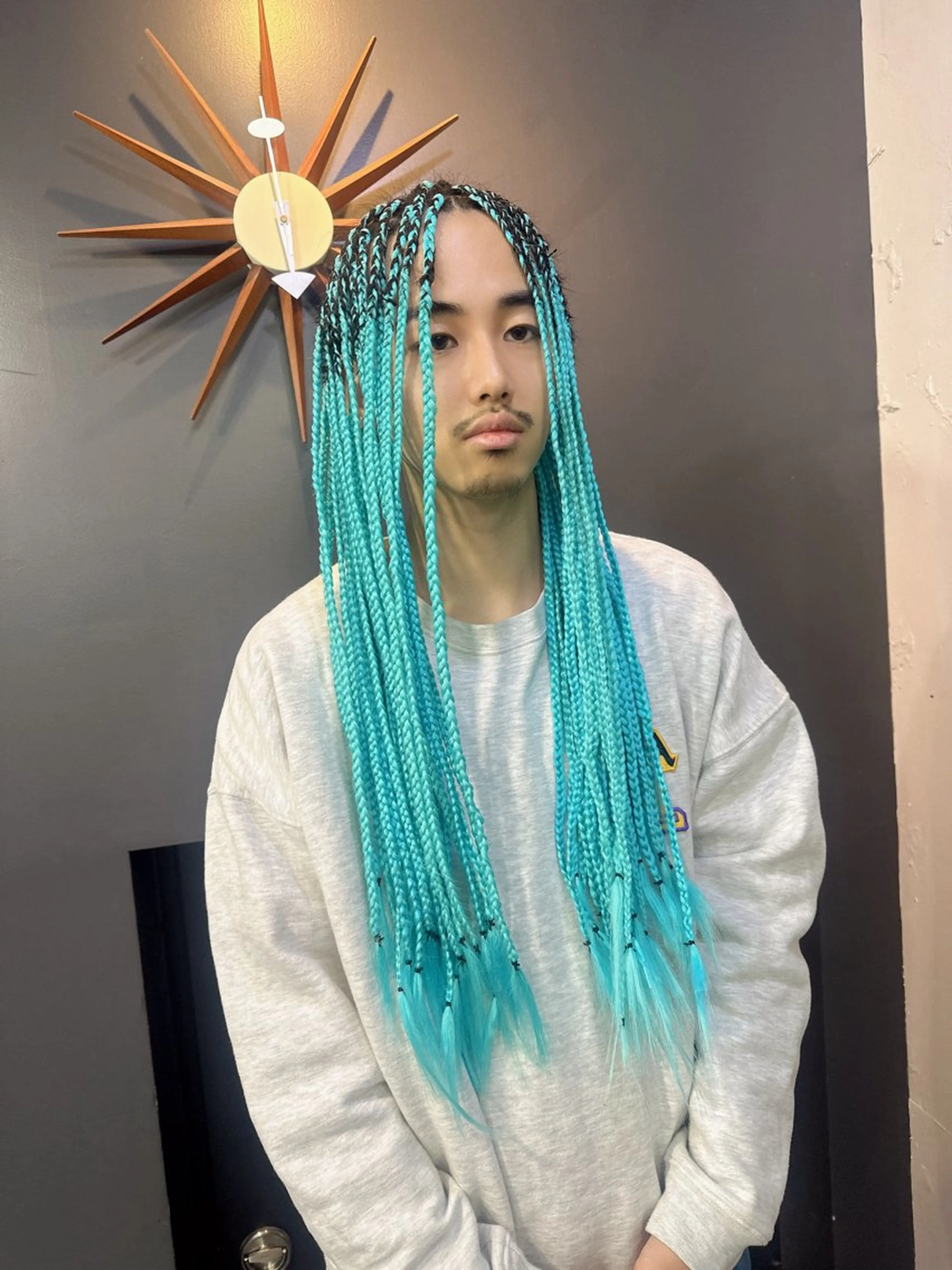 ロング カラー ヘアアレンジ メンズ 成人式 編み込みエクステ 黒髪 エクステ 🌈派手髪エクステ ブレイズ🌈ひろとのヘアスタイル