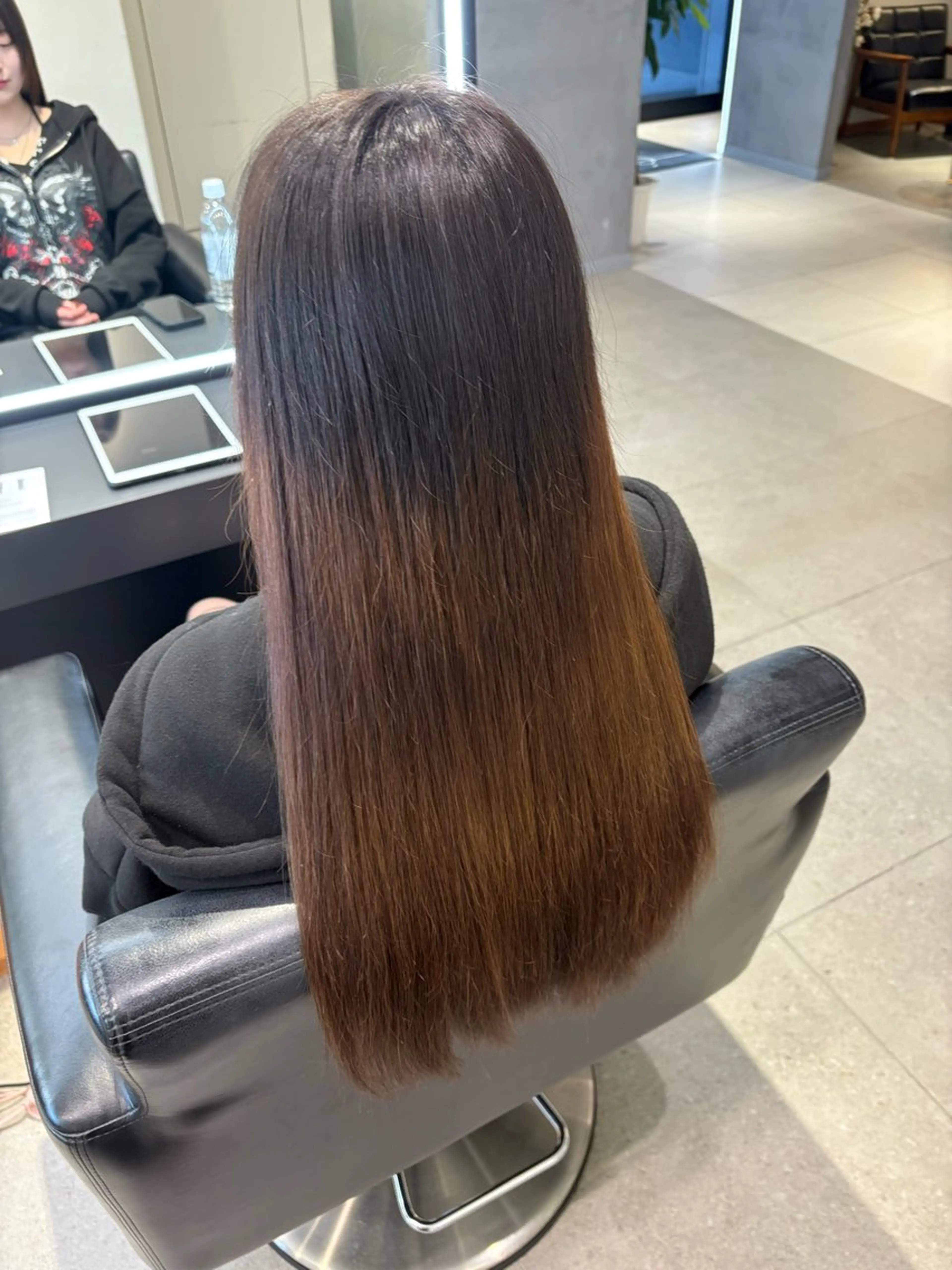 ロング ERII /伏見 カットモデル募集中！のヘアスタイル