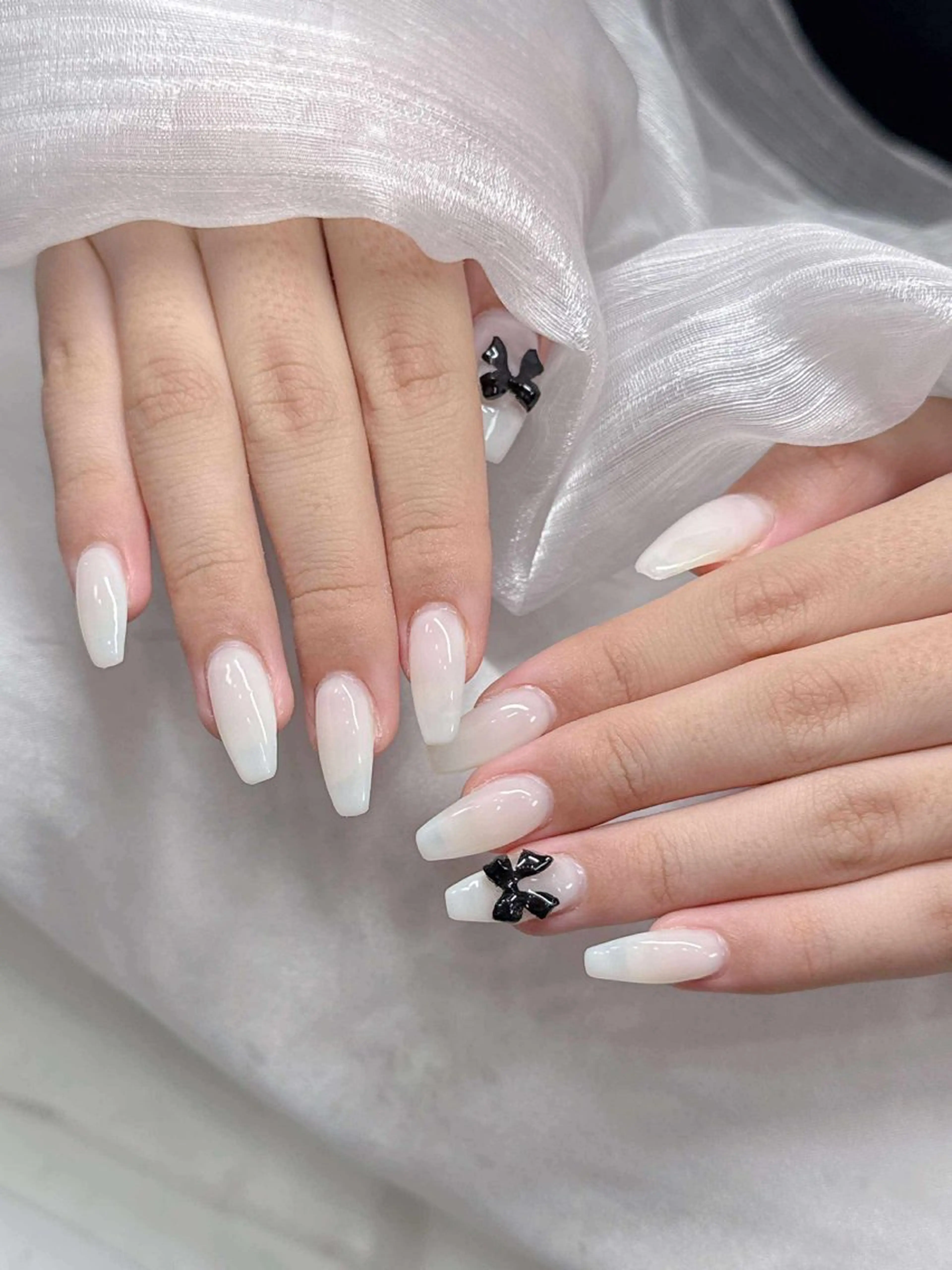 ネイル ハンドネイル Lee Nailsのネイルデザイン