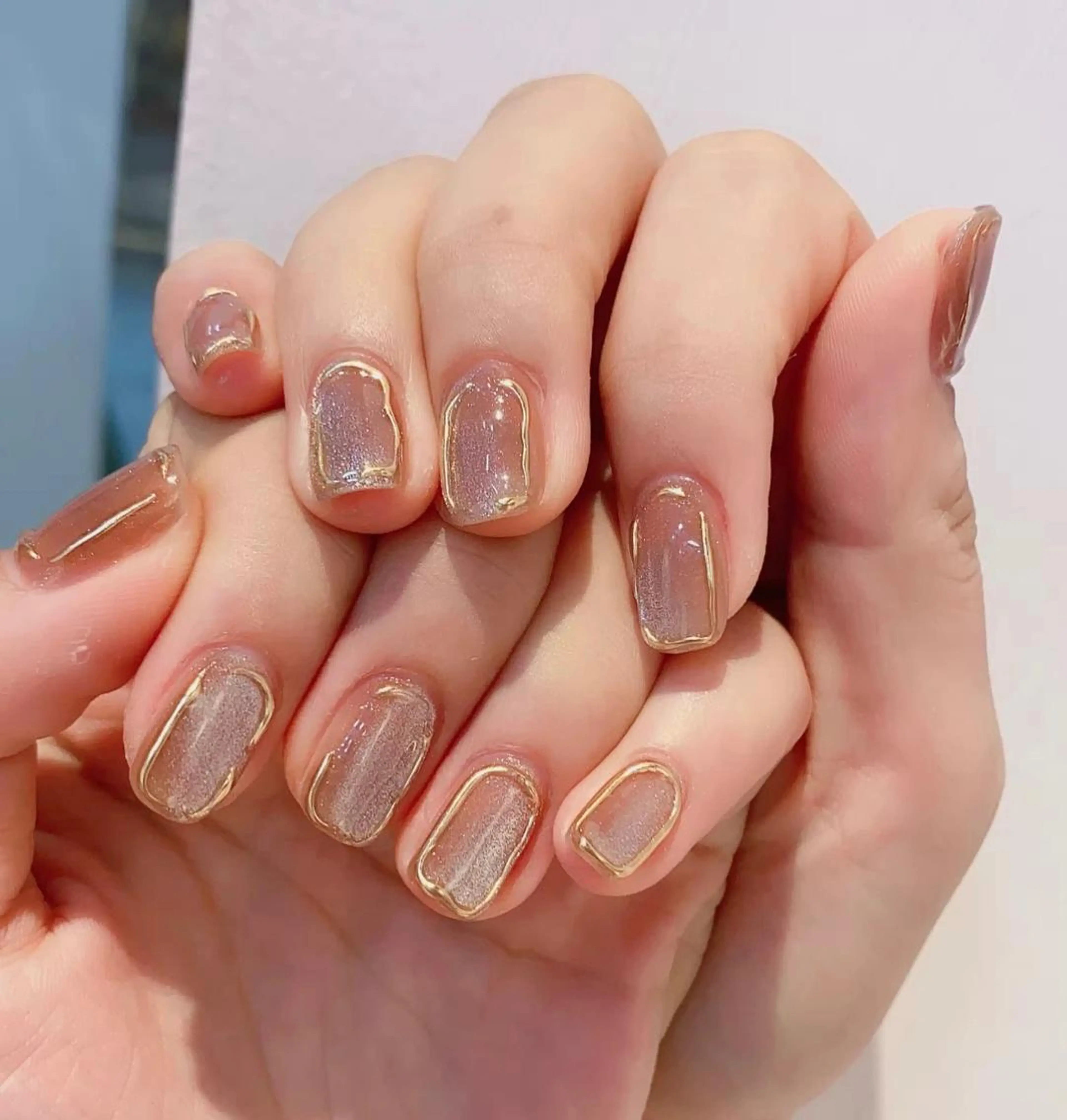 ネイル アートネイル ミラーネイル ✨Serenity Nail salonのネイルデザイン