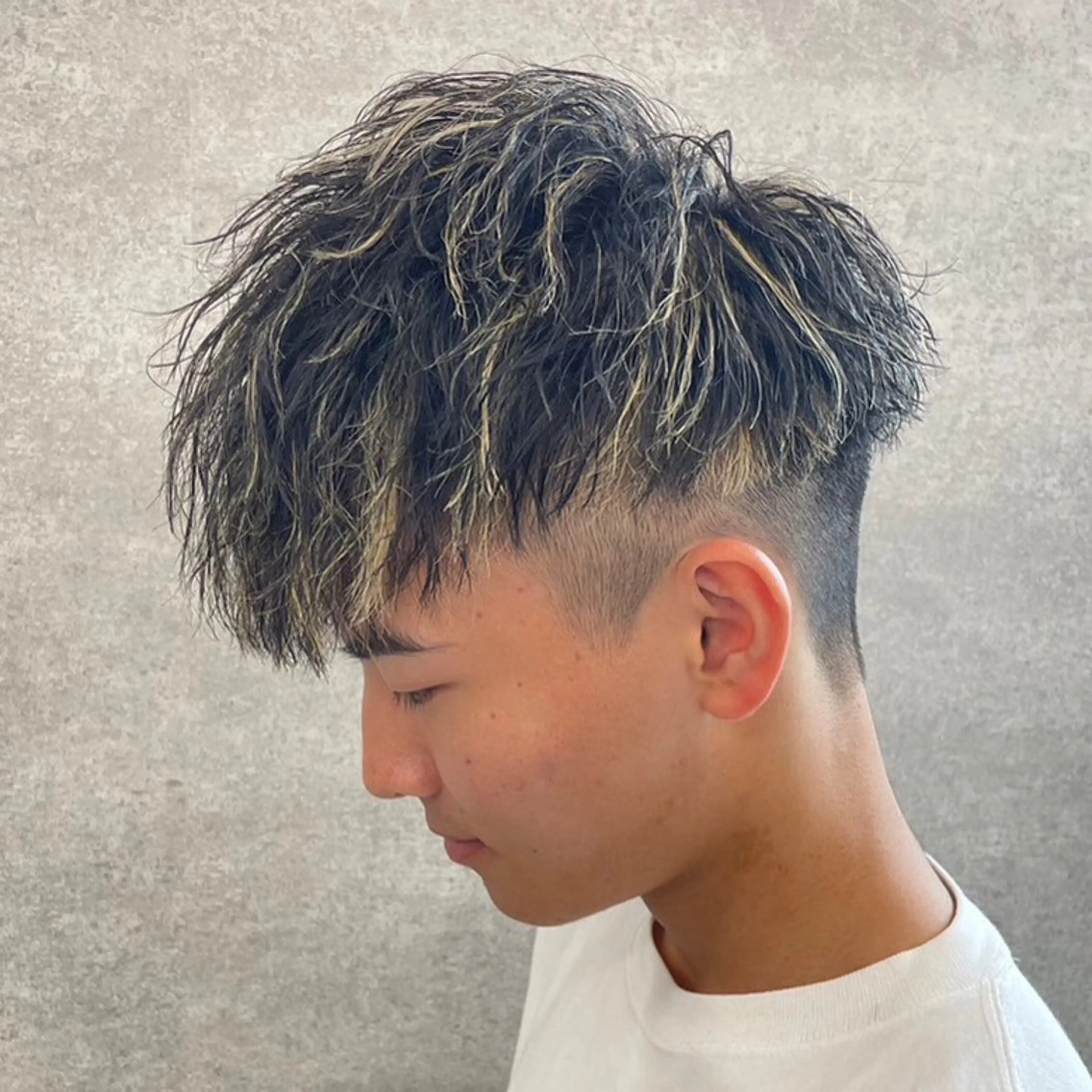 ショート パーマ ヘアアレンジ メンズ 髪質改善 トリートメント 川合 智之のヘアスタイル