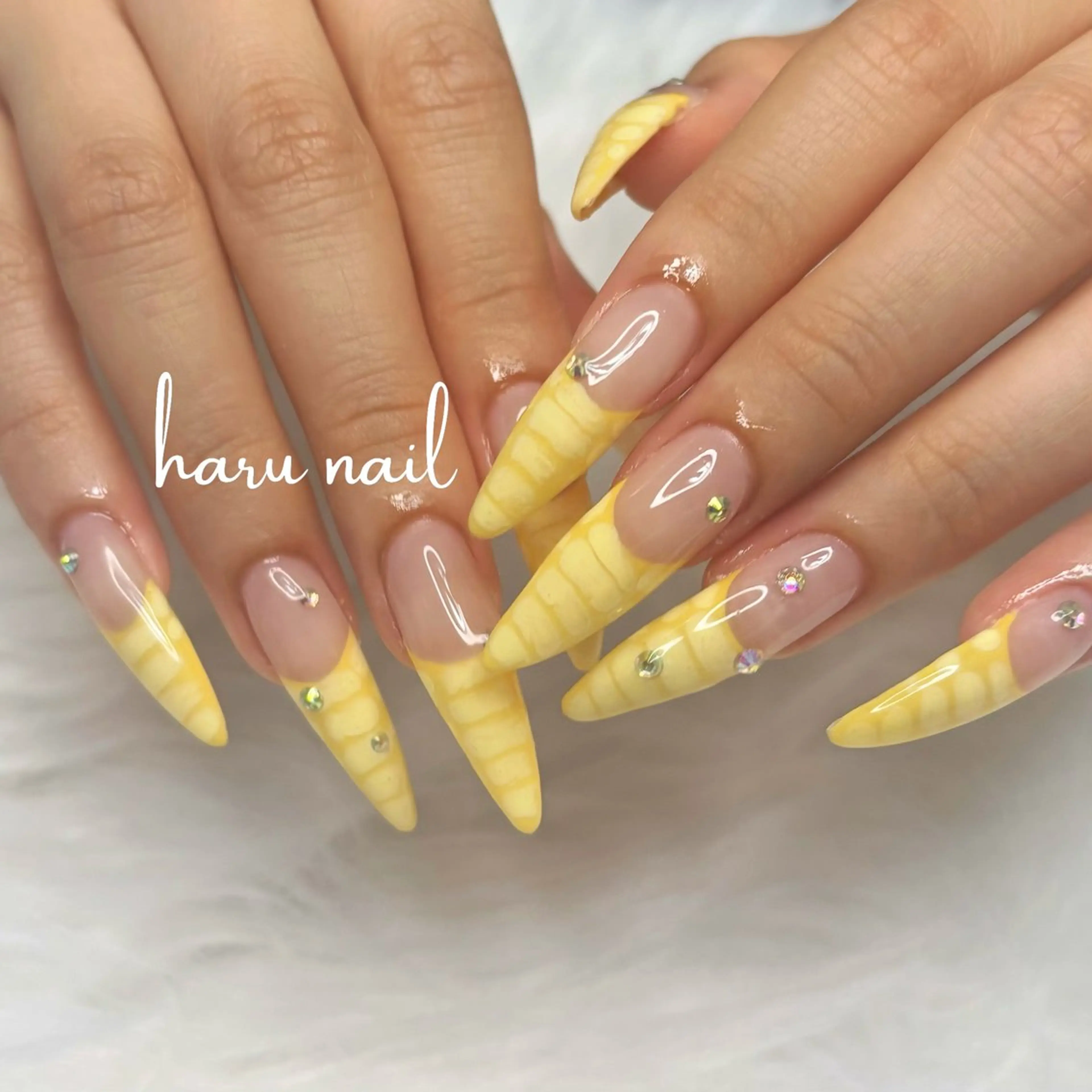 ネイル ハンドネイル harunail Shionのネイルデザイン