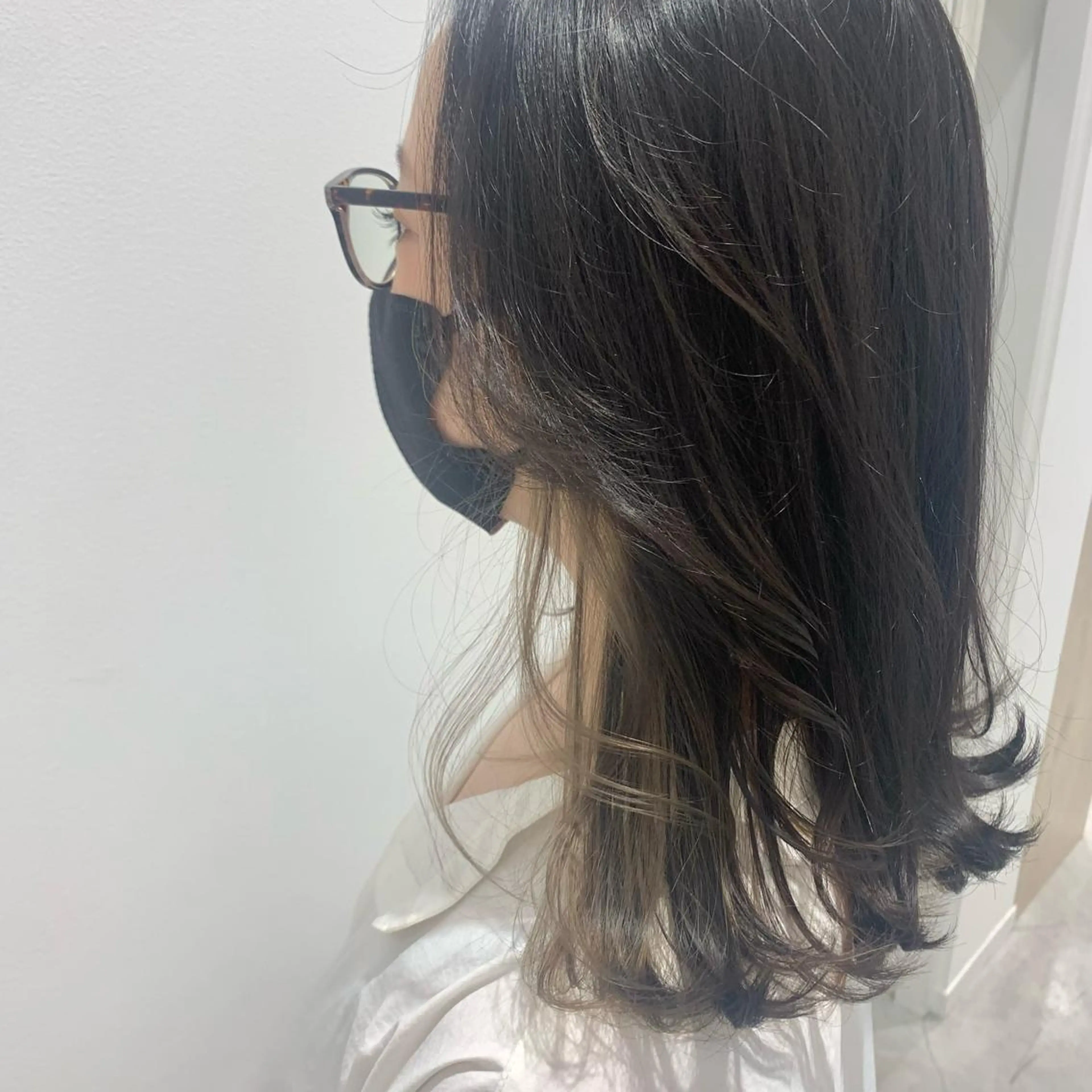 セミロング カラー イヤリングカラー カット ヘアカラー ボブ/美髪矯正 /佐藤　奈巳のヘアスタイル