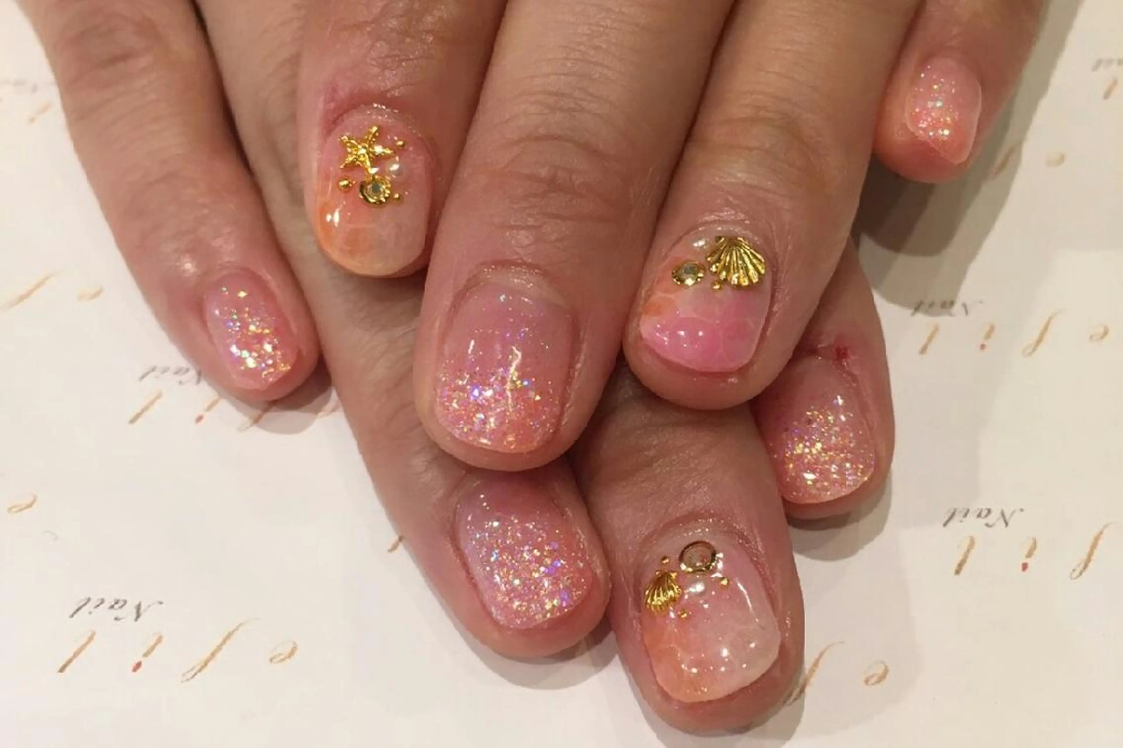 ネイル みー shakushiroのネイルデザイン