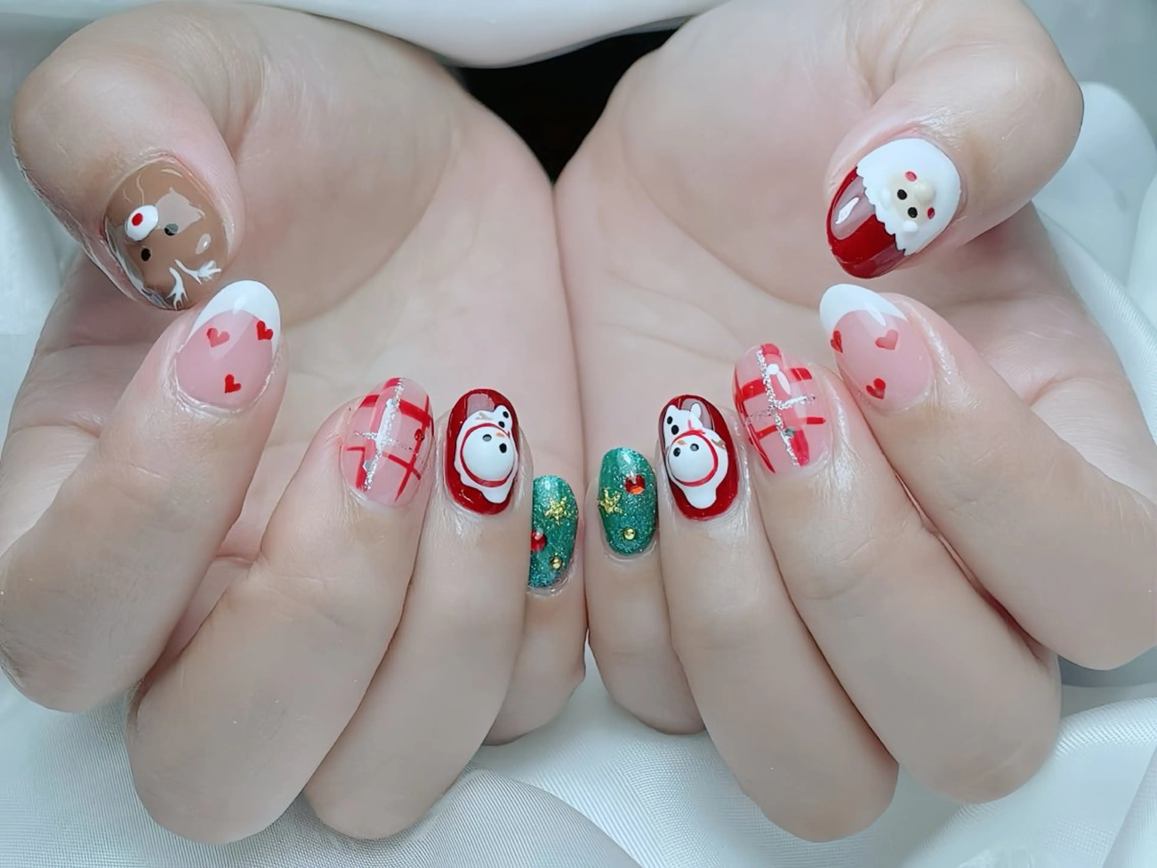 ネイル アニマル柄 ボルドー ブラウン チークネイル フレンチネイル ハンドネイル Rin Nail 新大久保店のネイルデザイン