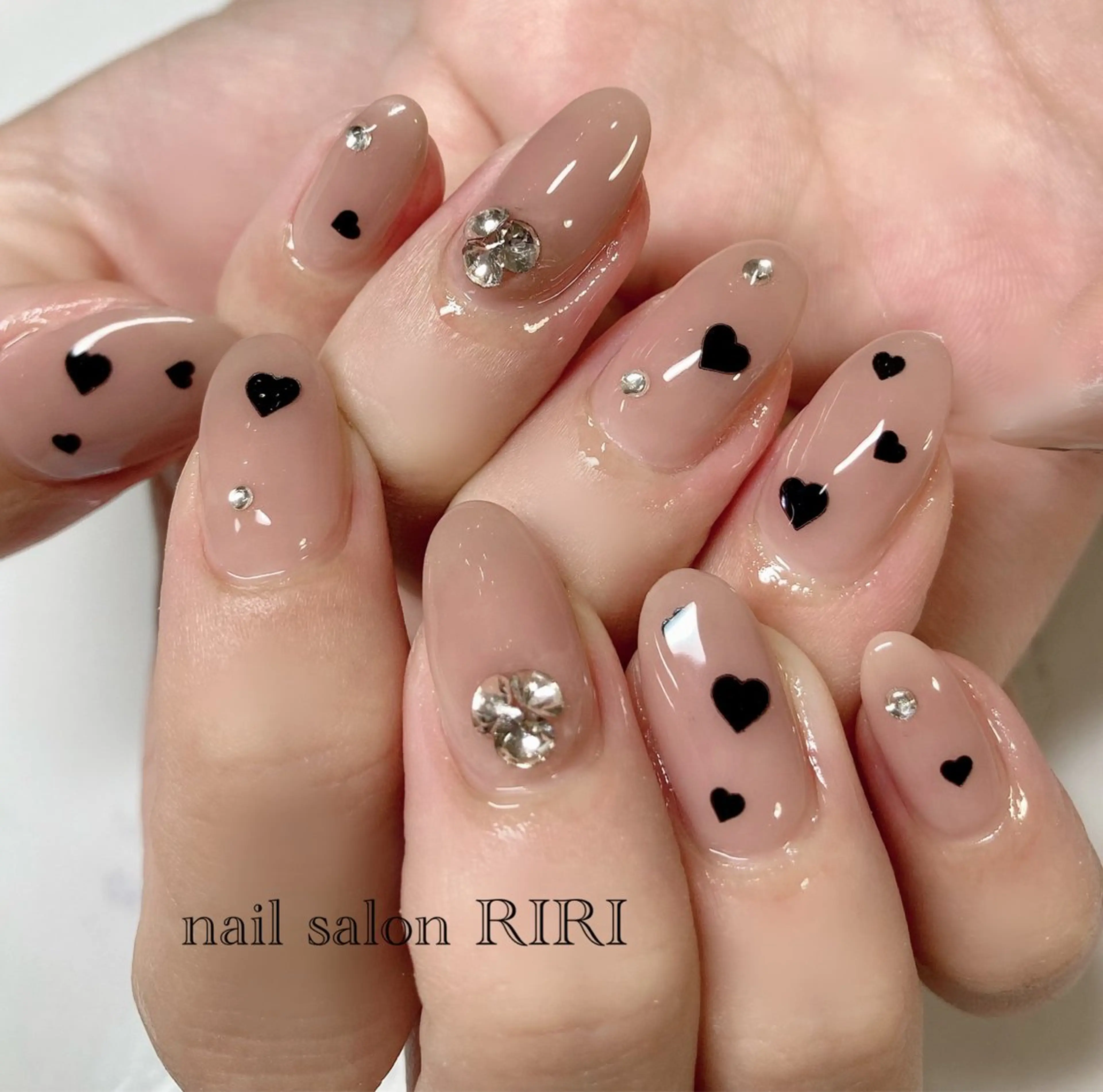 ネイル ハート RIRI リリのネイルデザイン