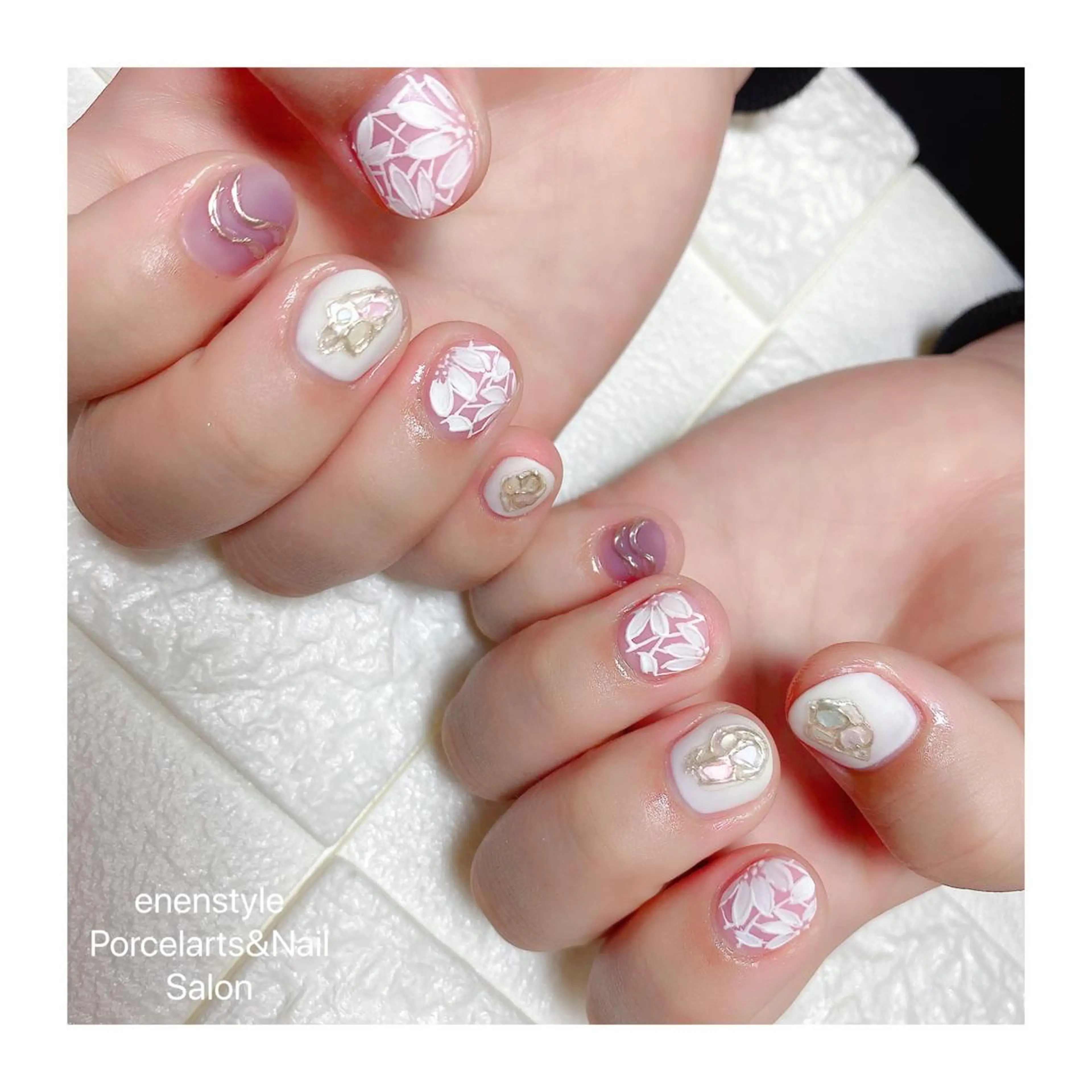 ショート ネイル ハンドネイル 👑enen style👑のネイルデザイン