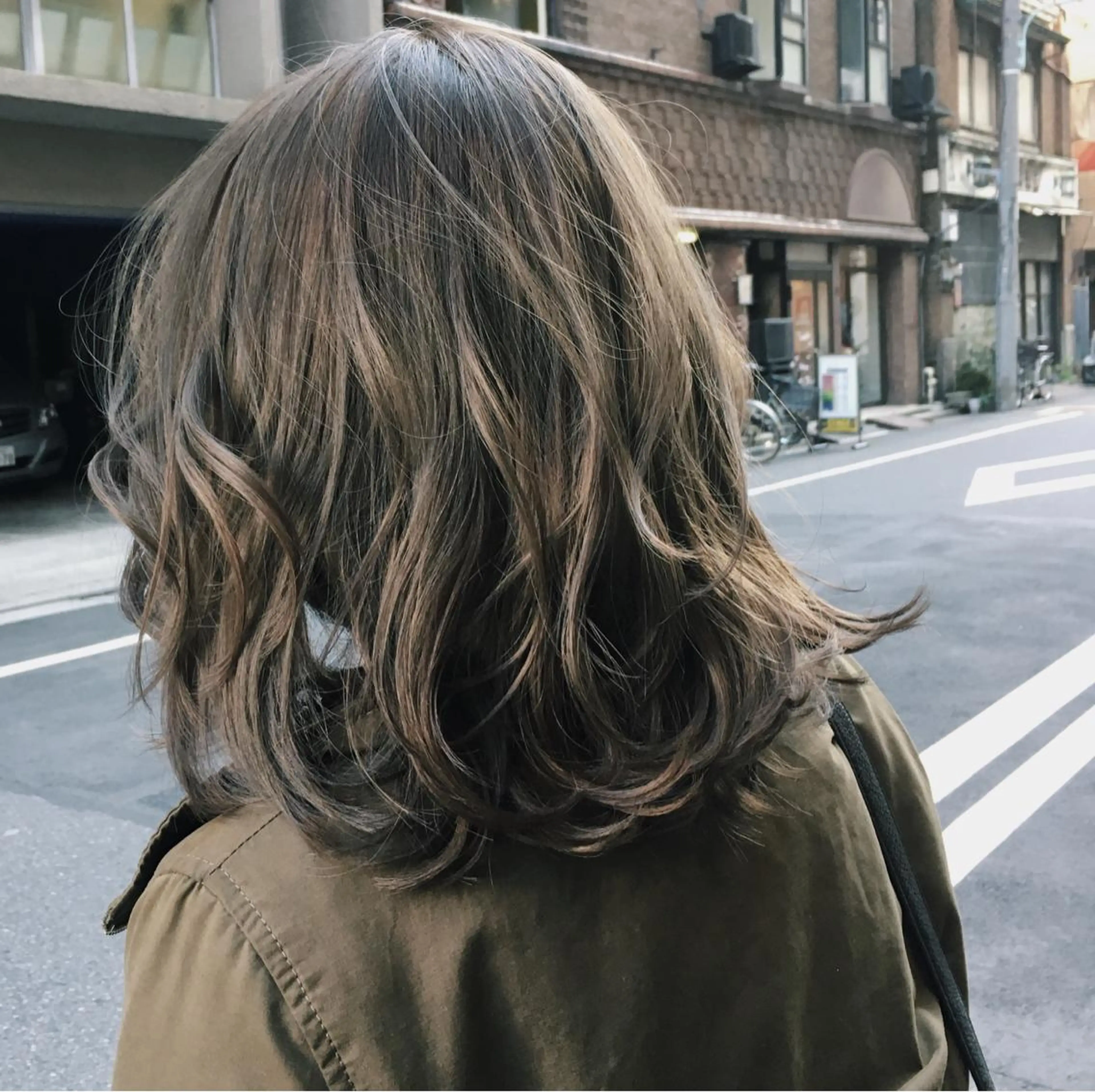 ミディアム カラー アッシュ tender hair salonのヘアスタイル