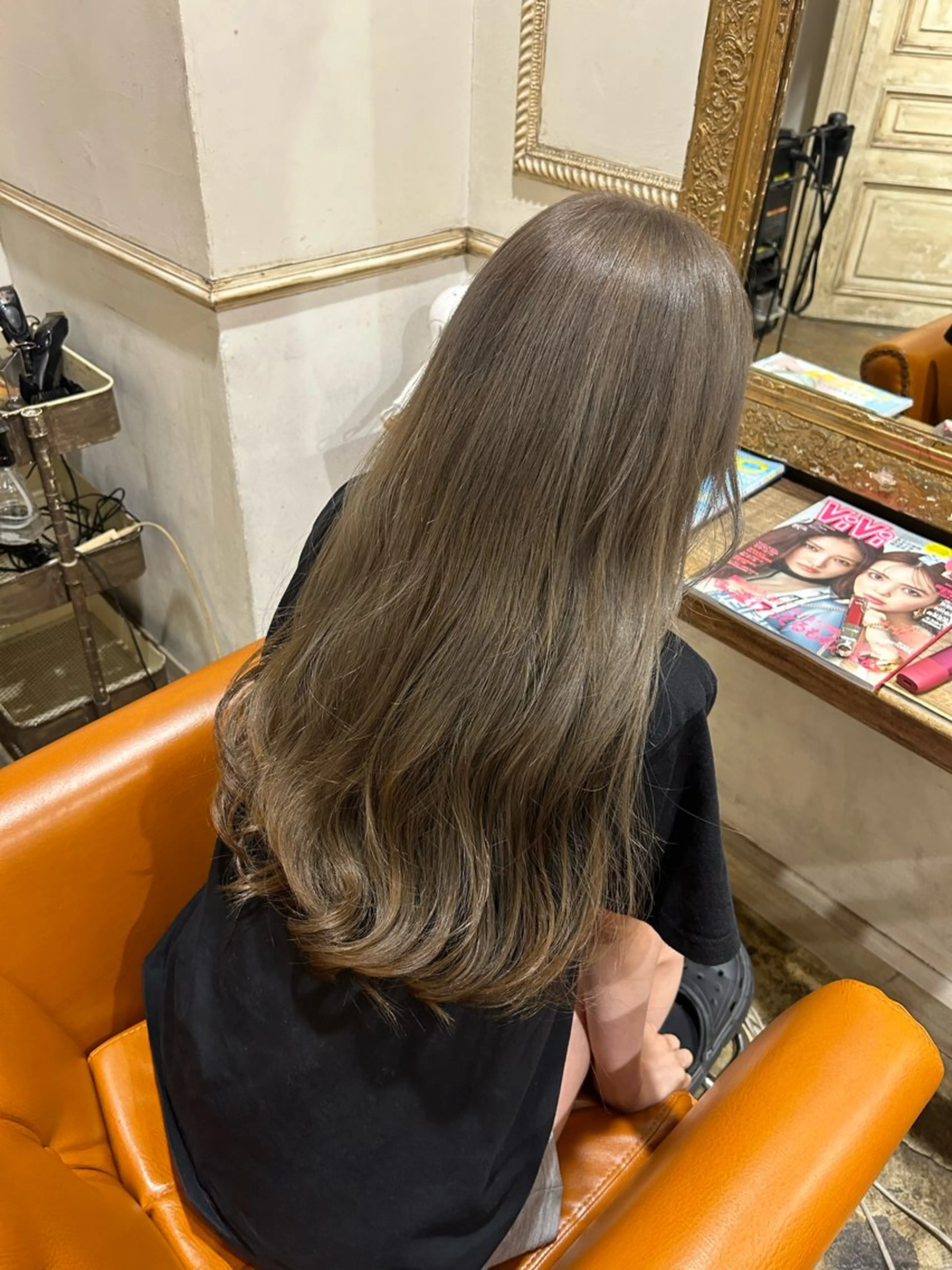 カラー ベージュカラー オリーブベージュ たいき (lead)のヘアスタイル