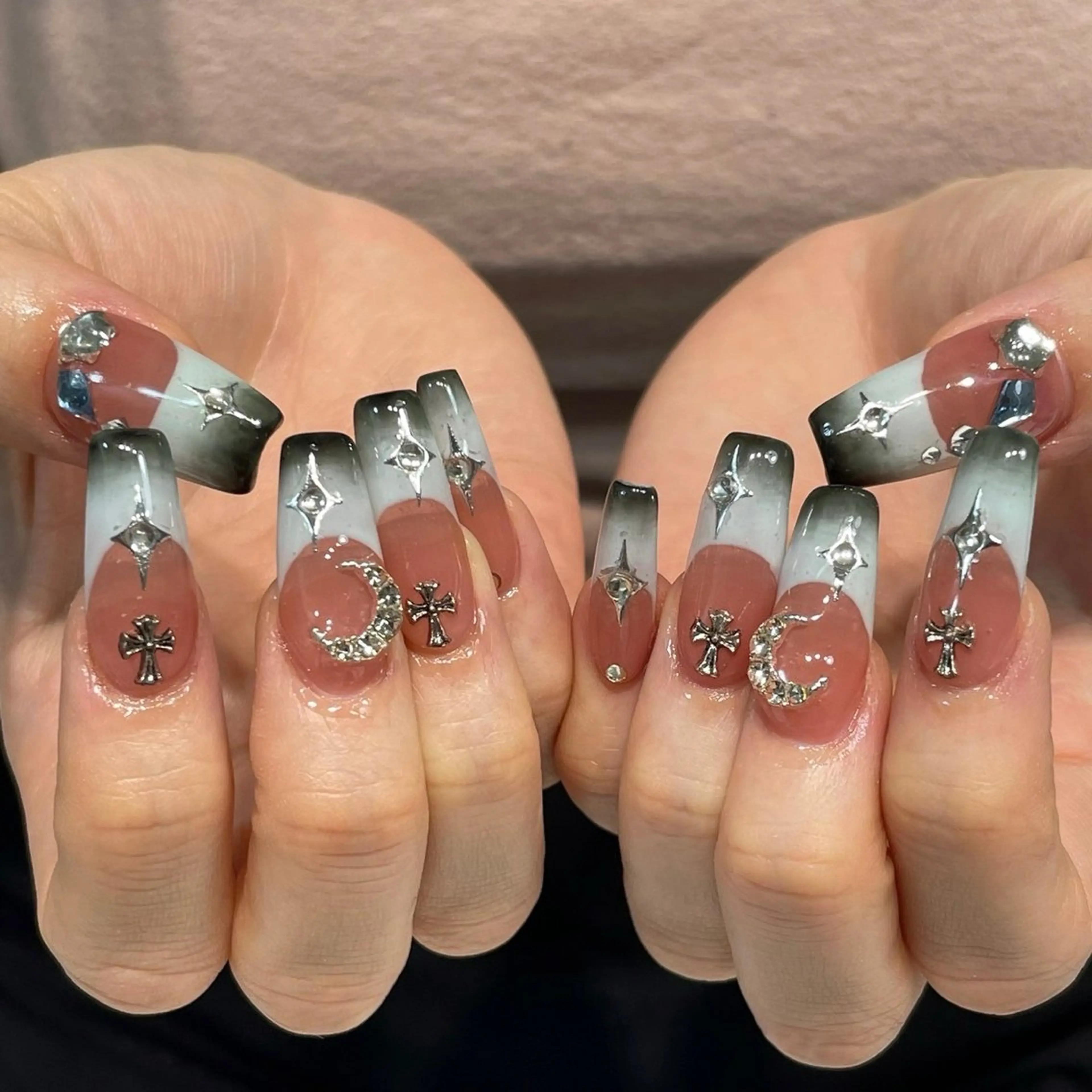 ネイル Mint NAILSALONのネイルデザイン