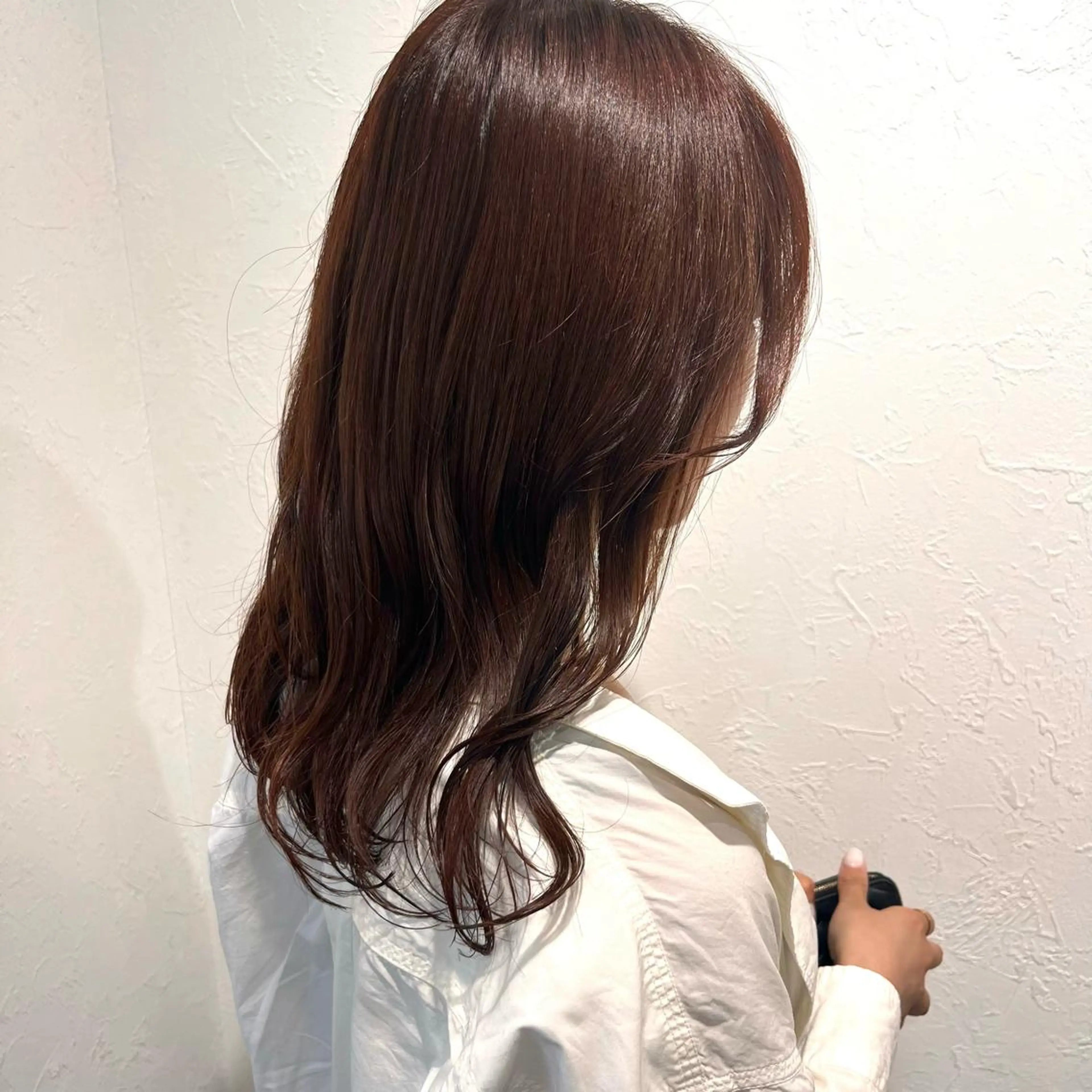 ミディアム カラー shiho .のヘアスタイル