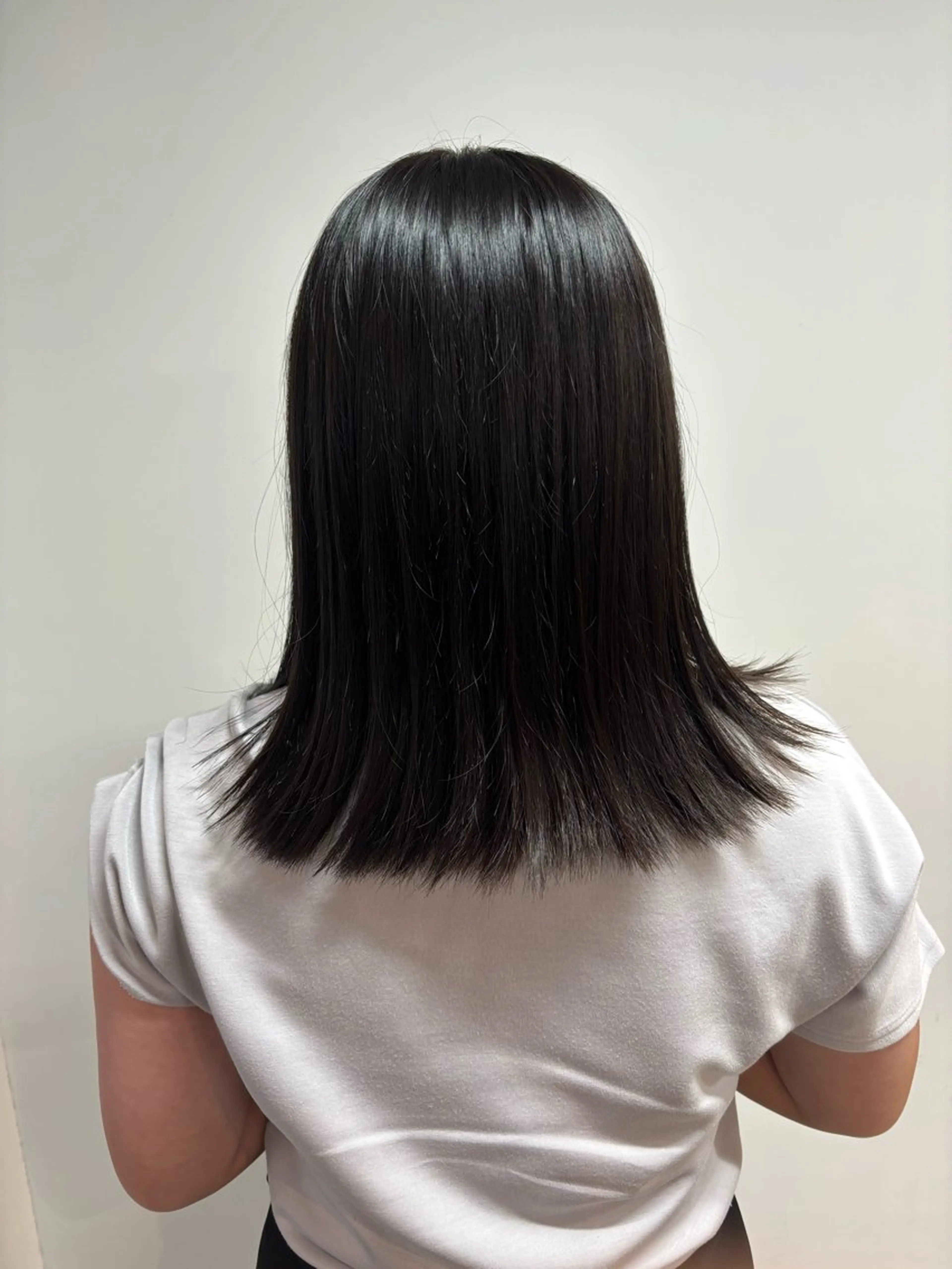 セミロング カラー ヘアカラー 伊藤 那月のヘアスタイル