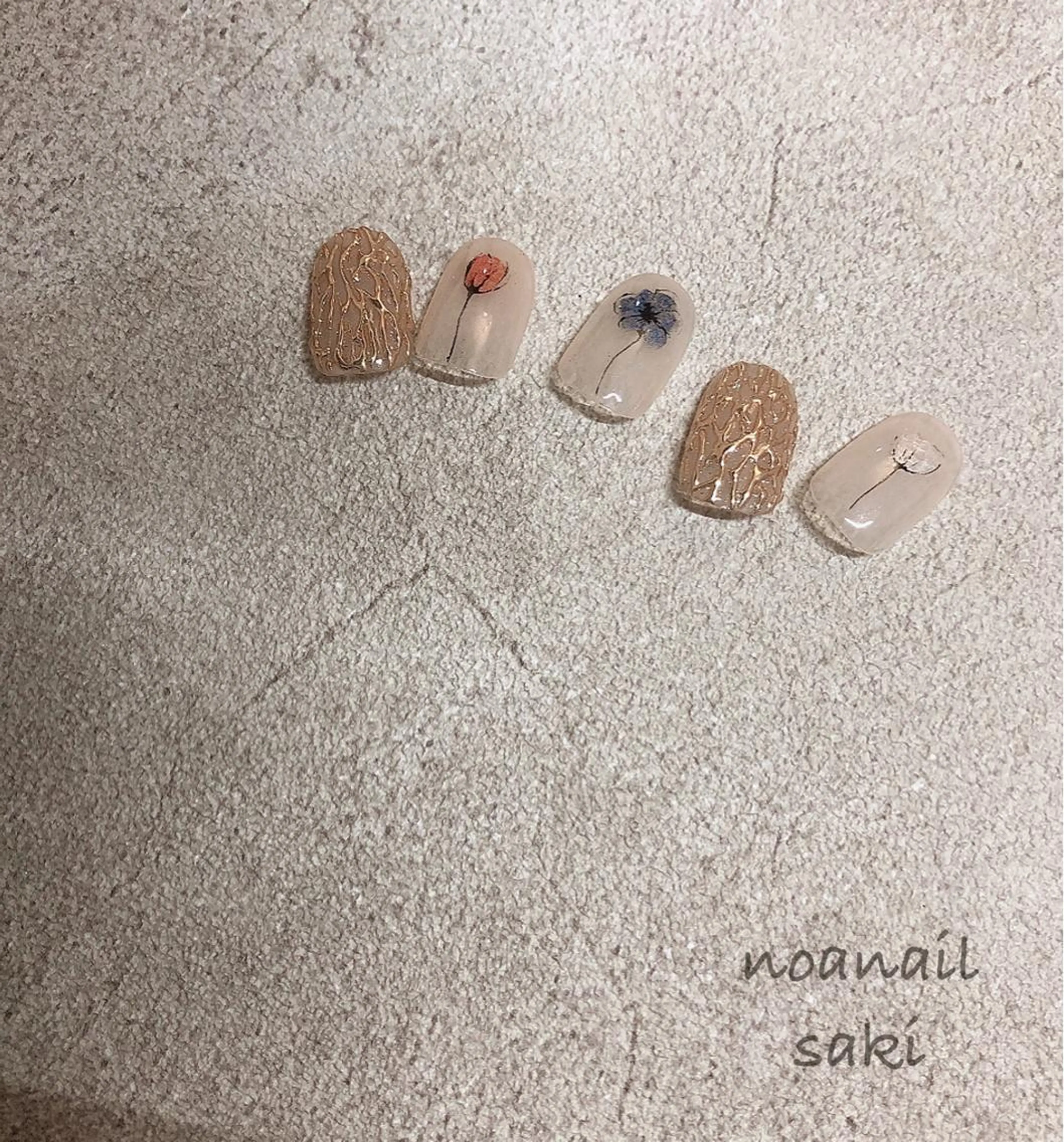 ネイル アートネイル ジェルネイル ミラーネイル ニュアンスネイル パラジェル ショートネイル専門店 noaのネイルデザイン