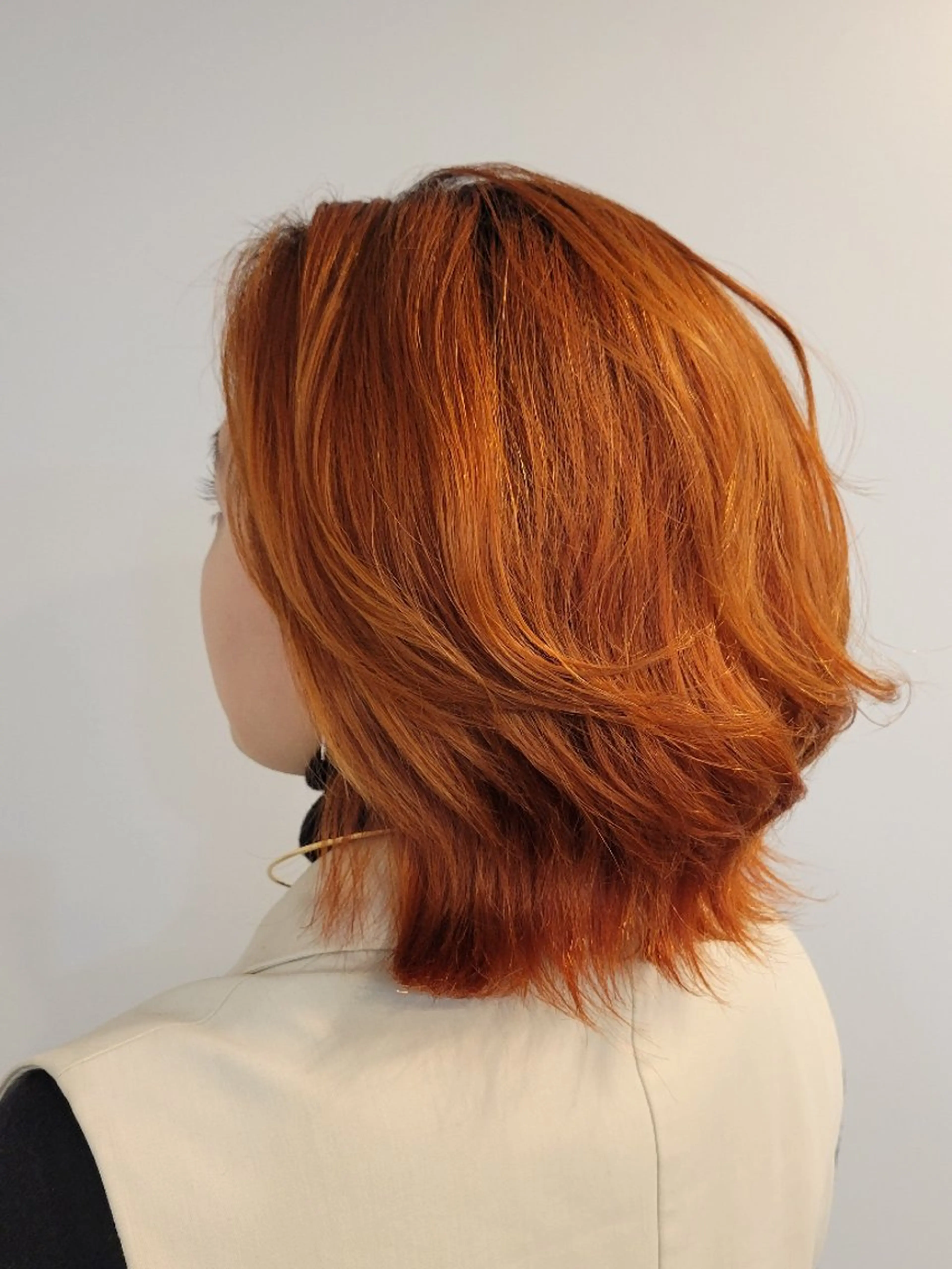 ミディアム 野村 果音(カノン)のヘアスタイル