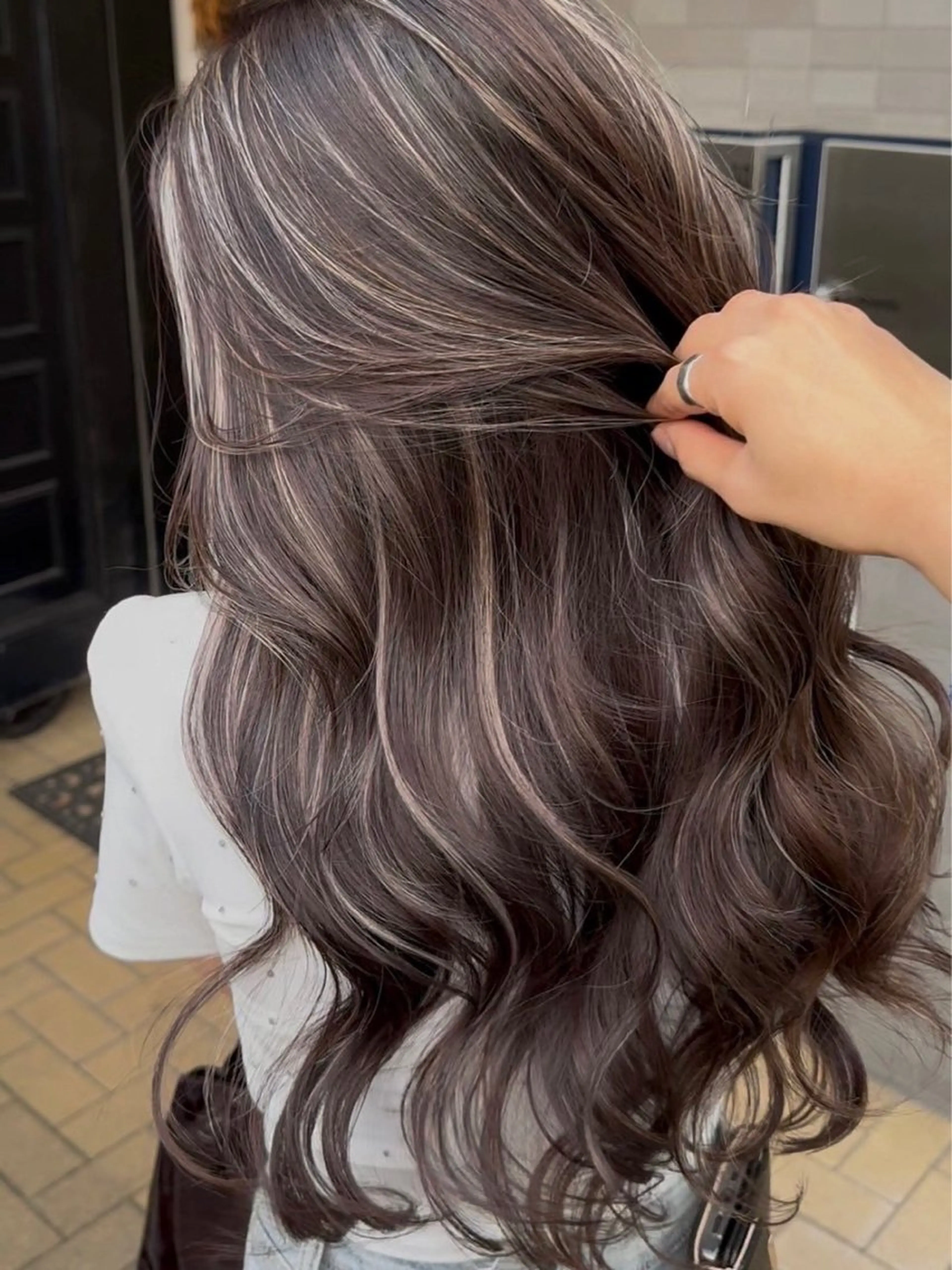 ロング 外国人風カラー ハイライト レイヤーカット ヘアカラー ✨レイヤーカット 海外ヘア/原宿✨のヘアスタイル