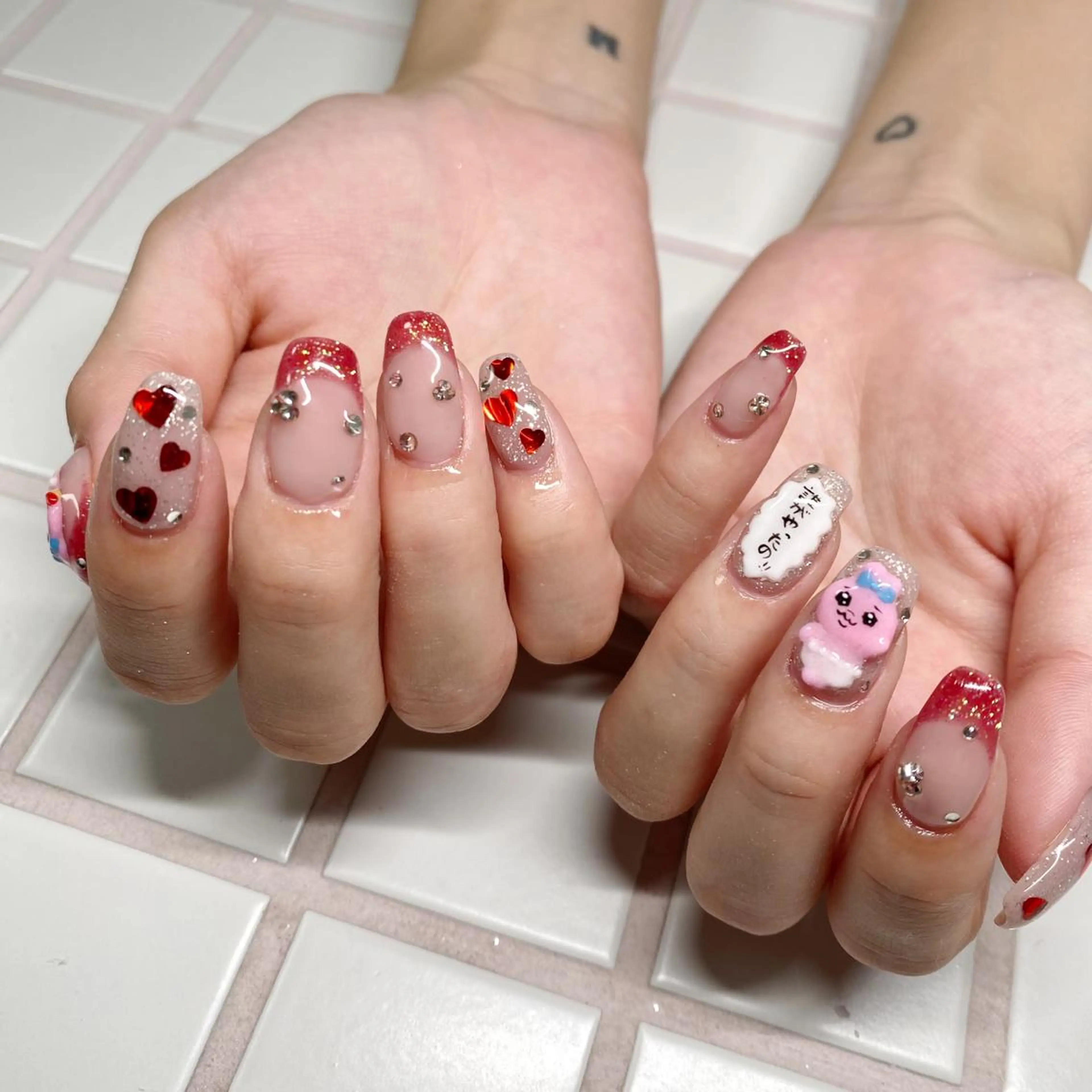 ネイル アートネイル オーロラネイル フレンチネイル 氷ネイル・うるうるネイル マグネットネイル ハンドネイル Nail by Licorneのネイルデザイン