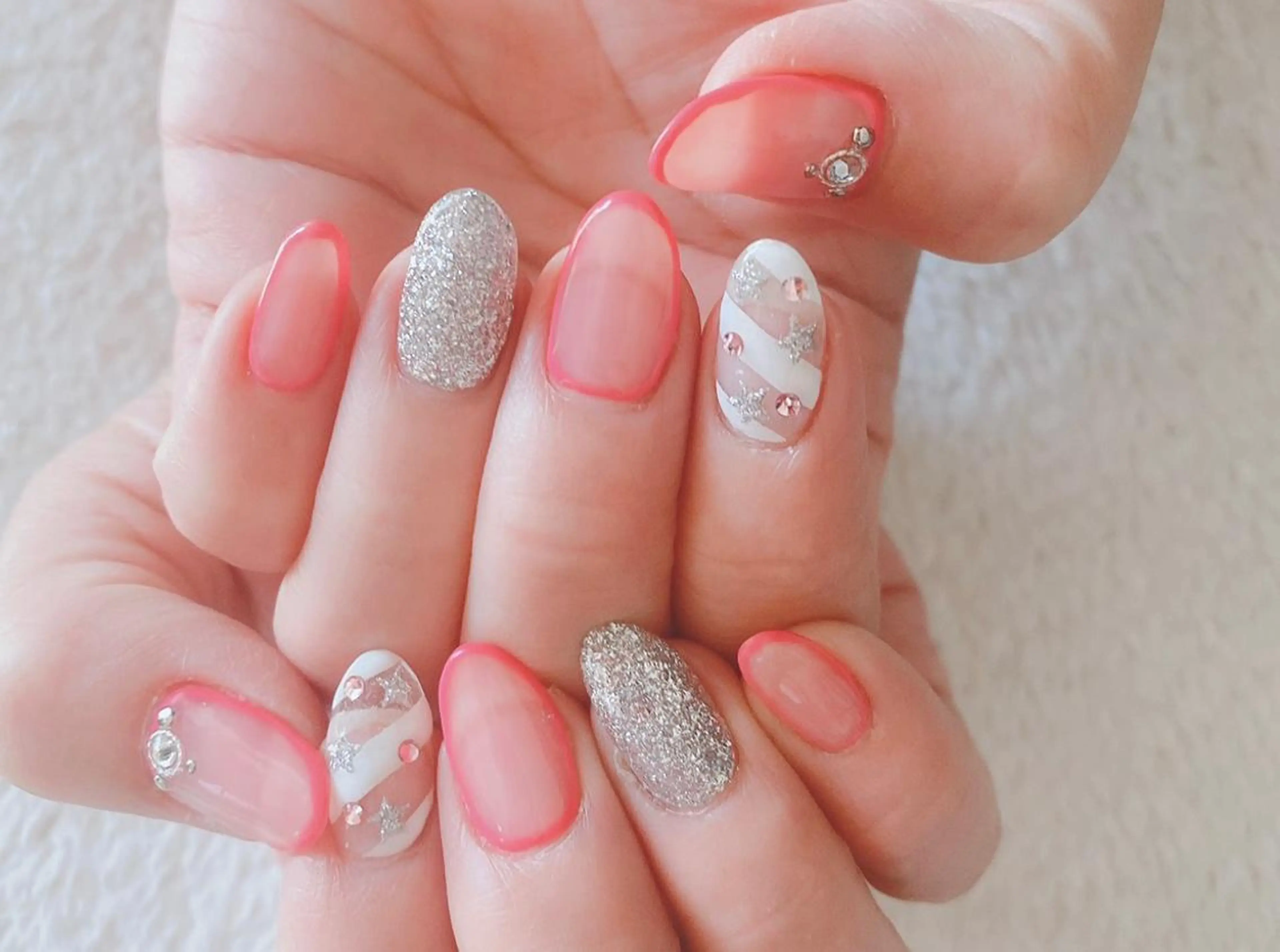 セミロング ハンドネイル 松田 由真のネイルデザイン