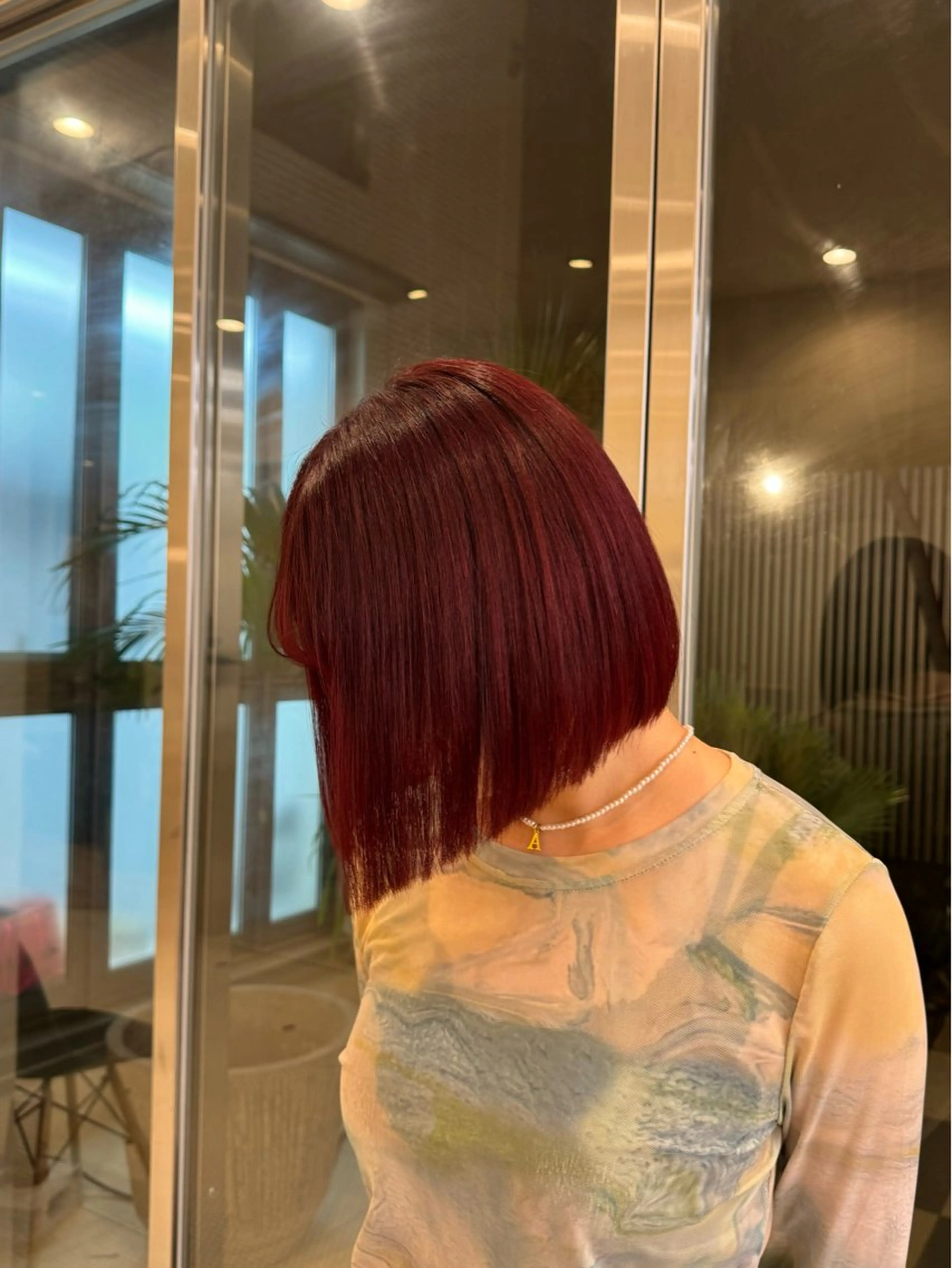 カラー 山下 莉歩のヘアスタイル