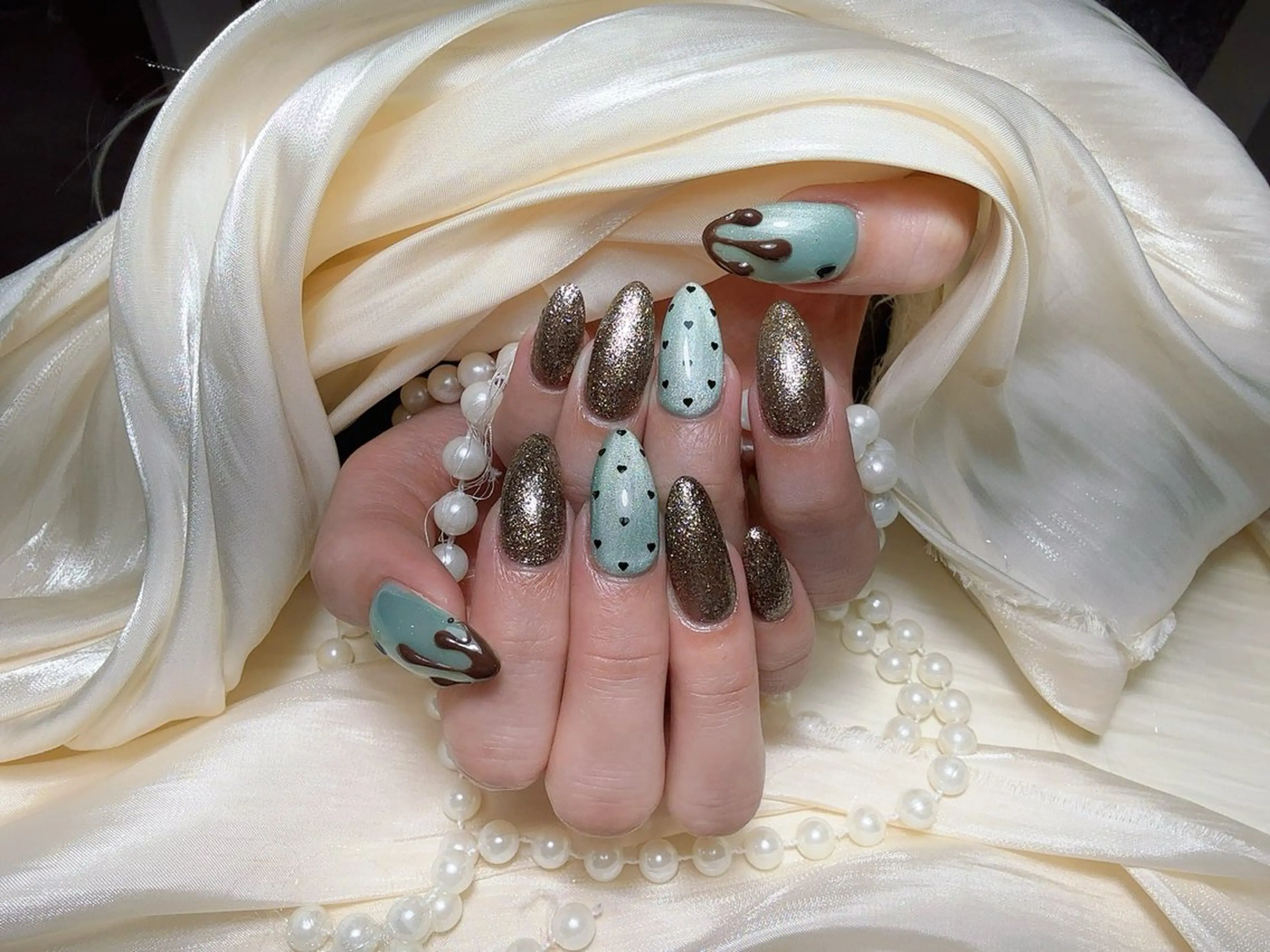 ネイル Nail Hibi サロンのネイルデザイン
