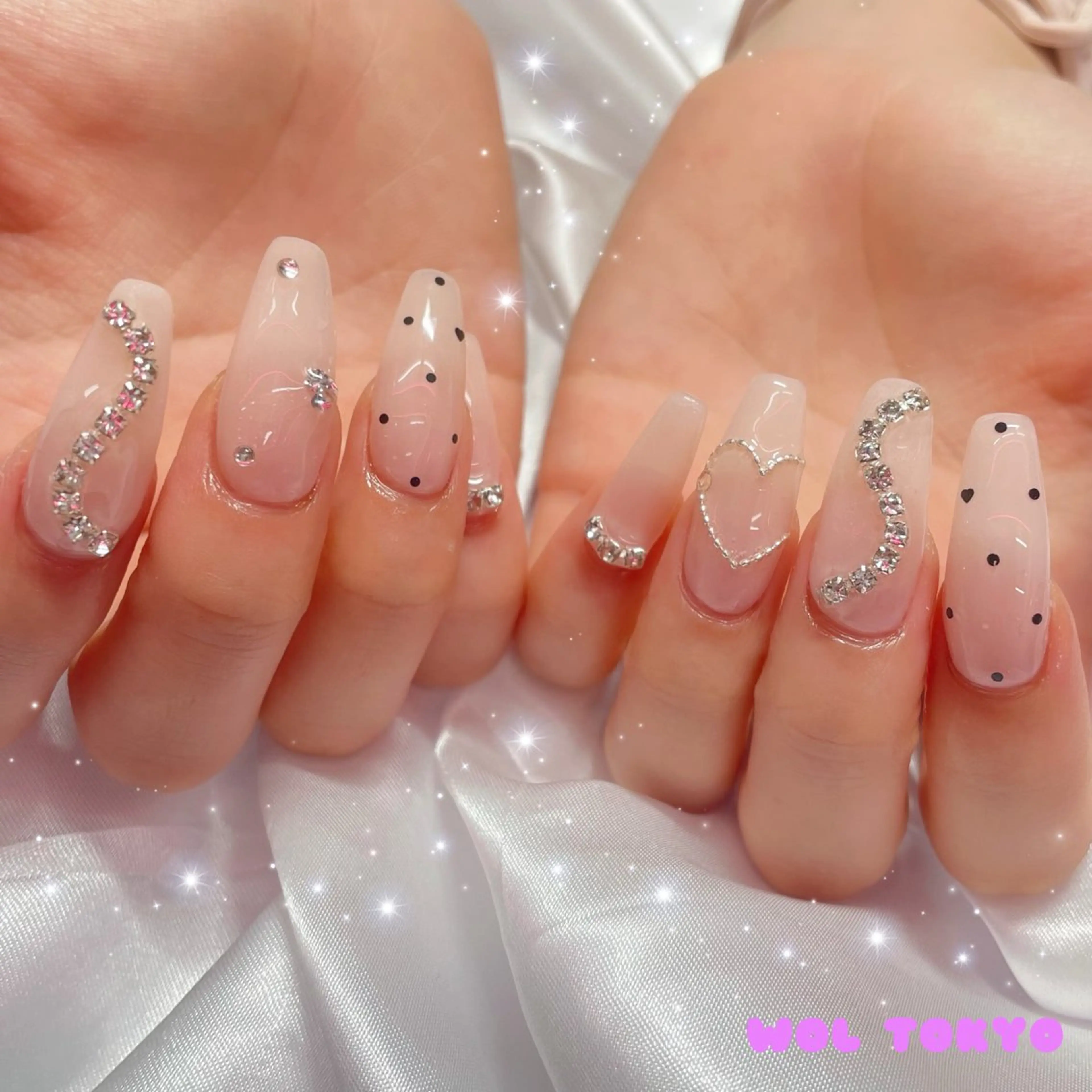 ネイル ドット ガーリー ハート ハンドネイル 💕WOLTOKYO 池袋💕maiのネイルデザイン