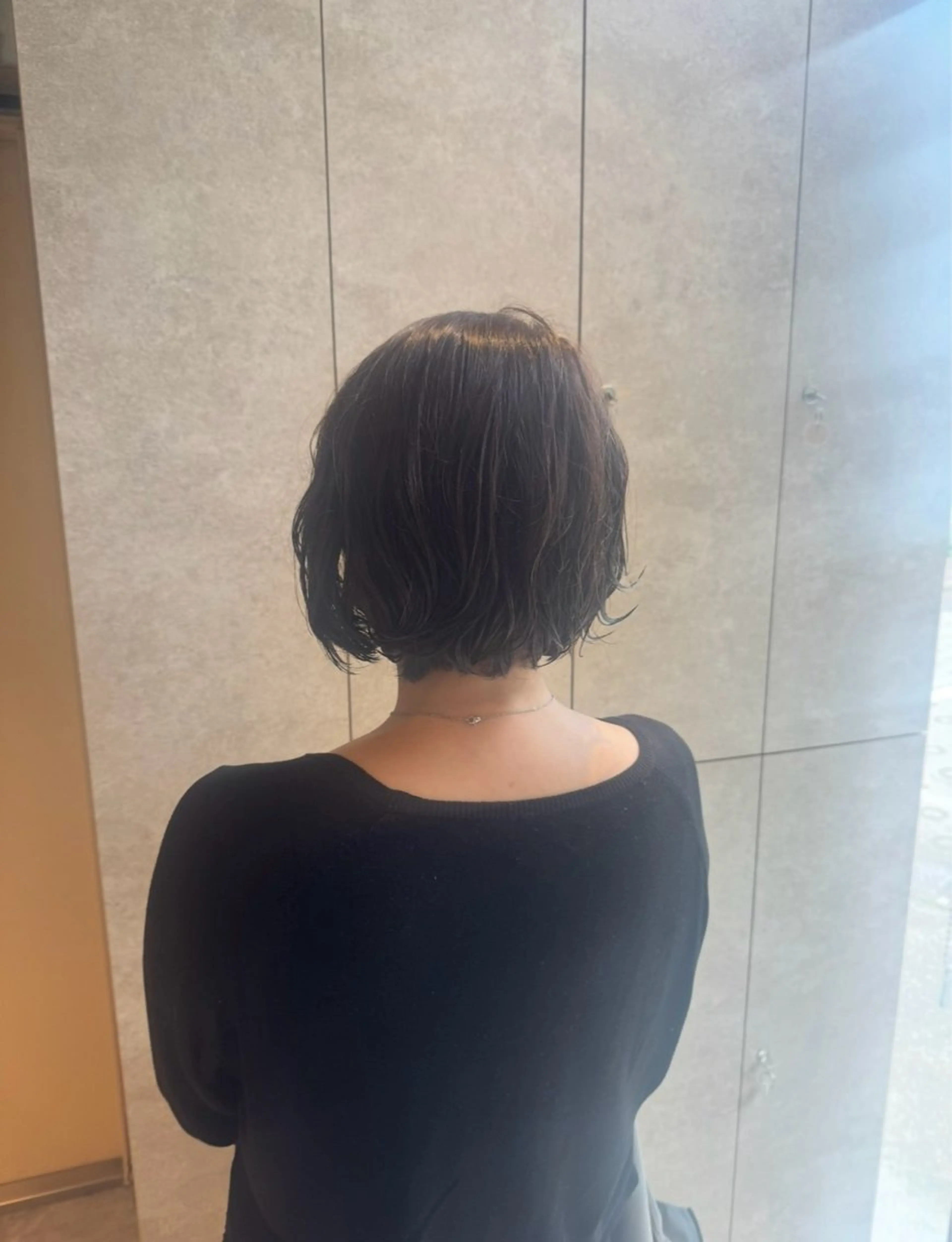 ショート カラー スガハラ アンナのヘアスタイル