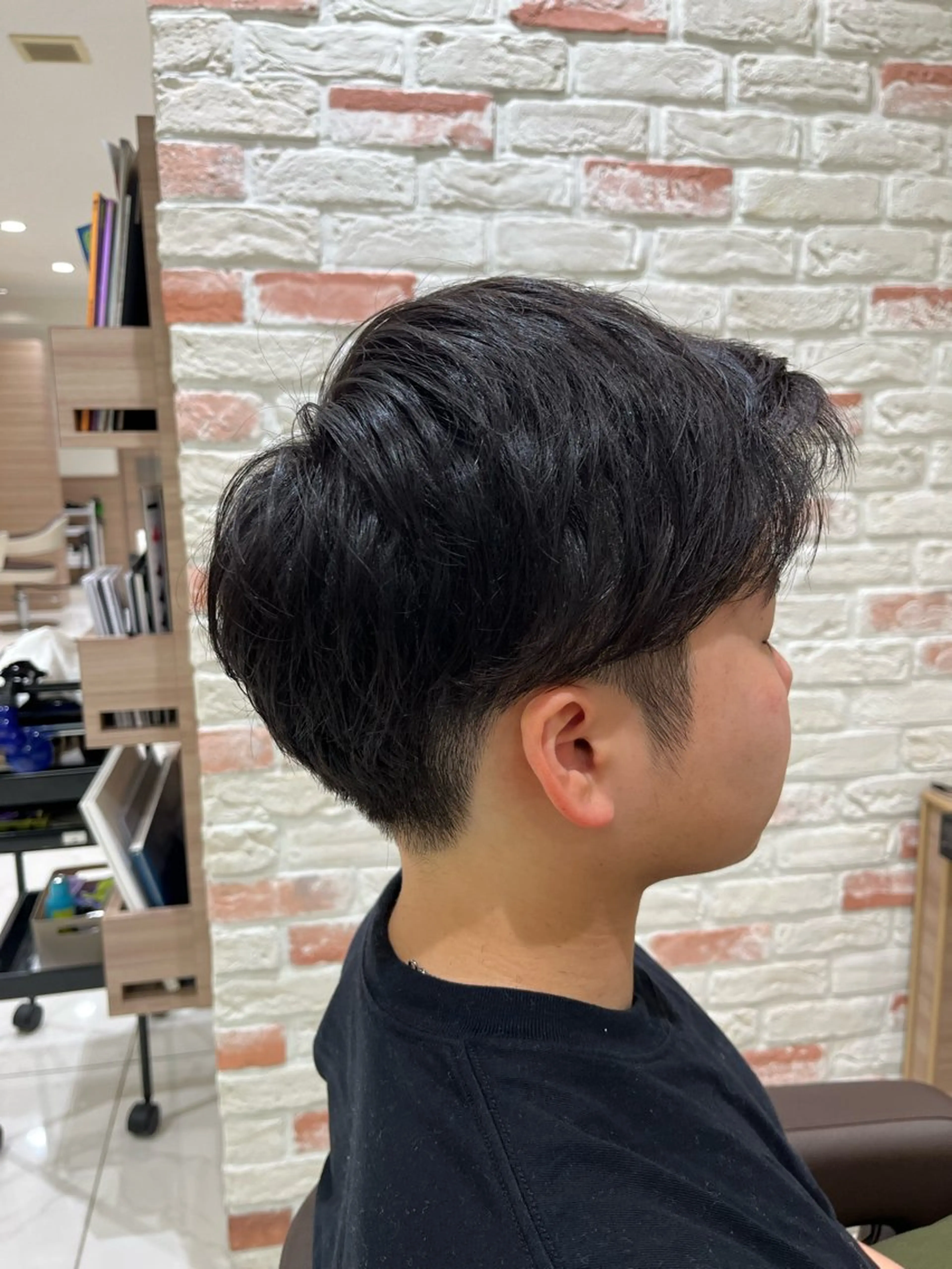 メンズ 山下 由未佳のヘアスタイル