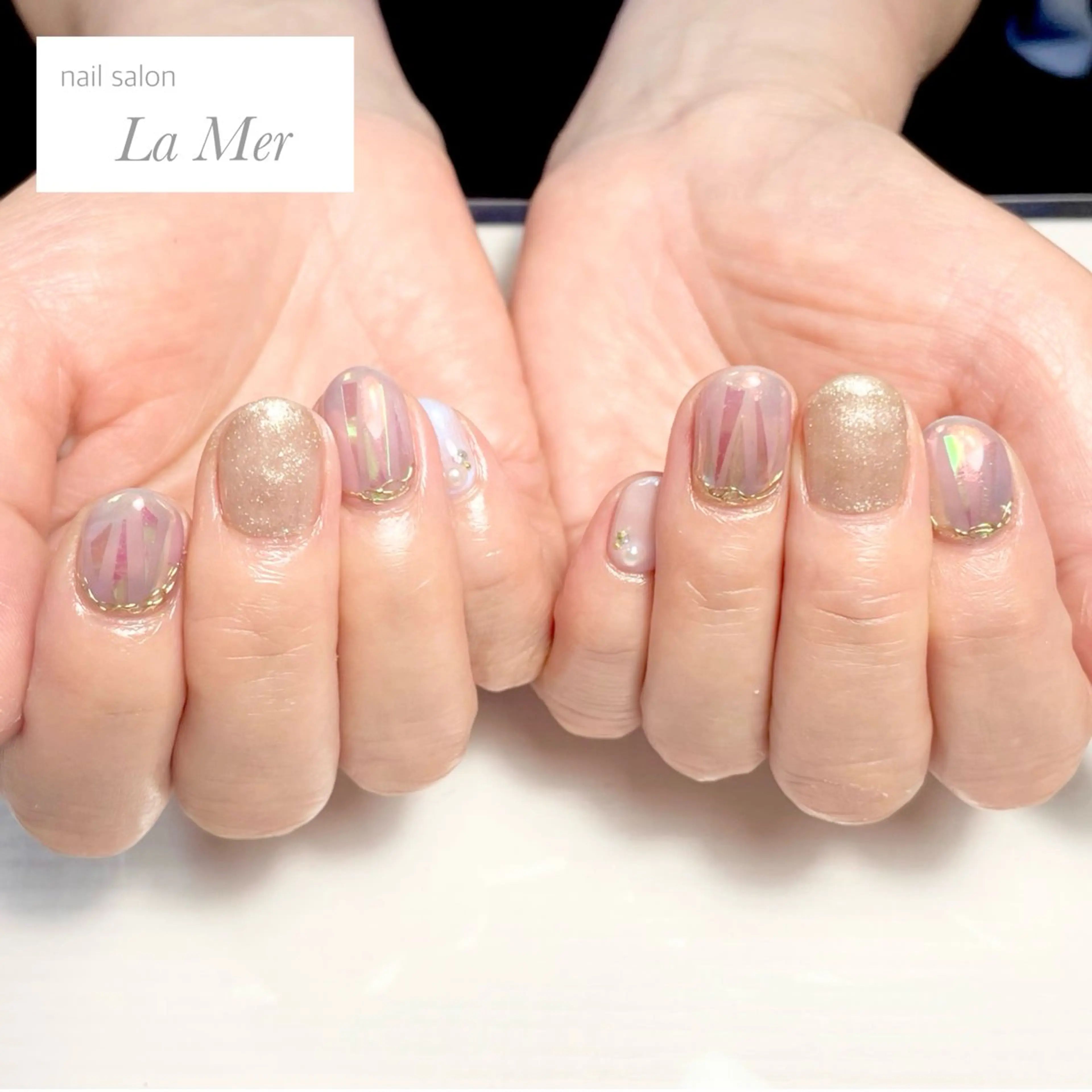 ネイル オーロラネイル キラキラネイル ラメ(グリッター) ミラーネイル パープル nailsalon La Merのネイルデザイン