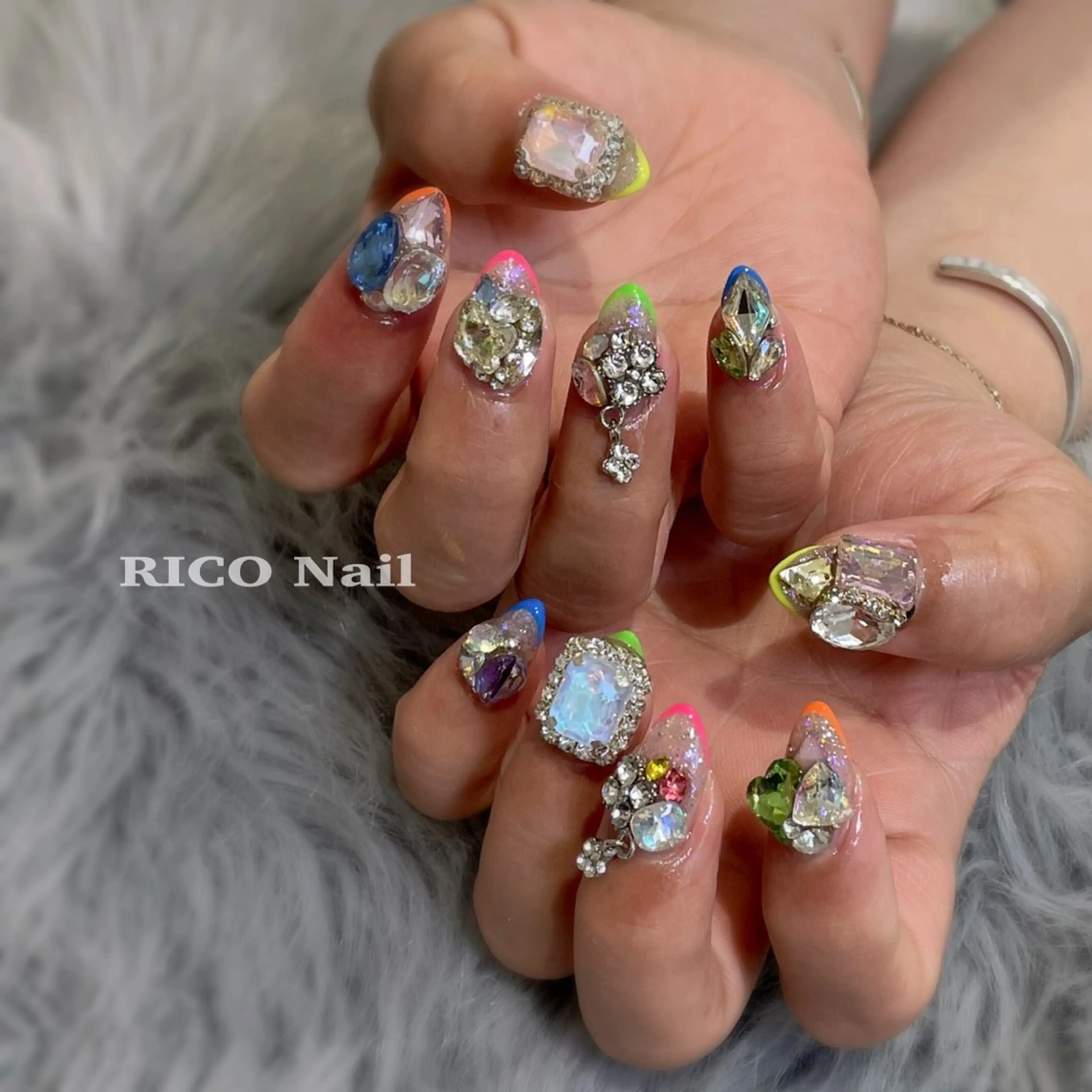 ネイル ハンドネイル RICO Nail パーツつけ放題🌈のネイルデザイン