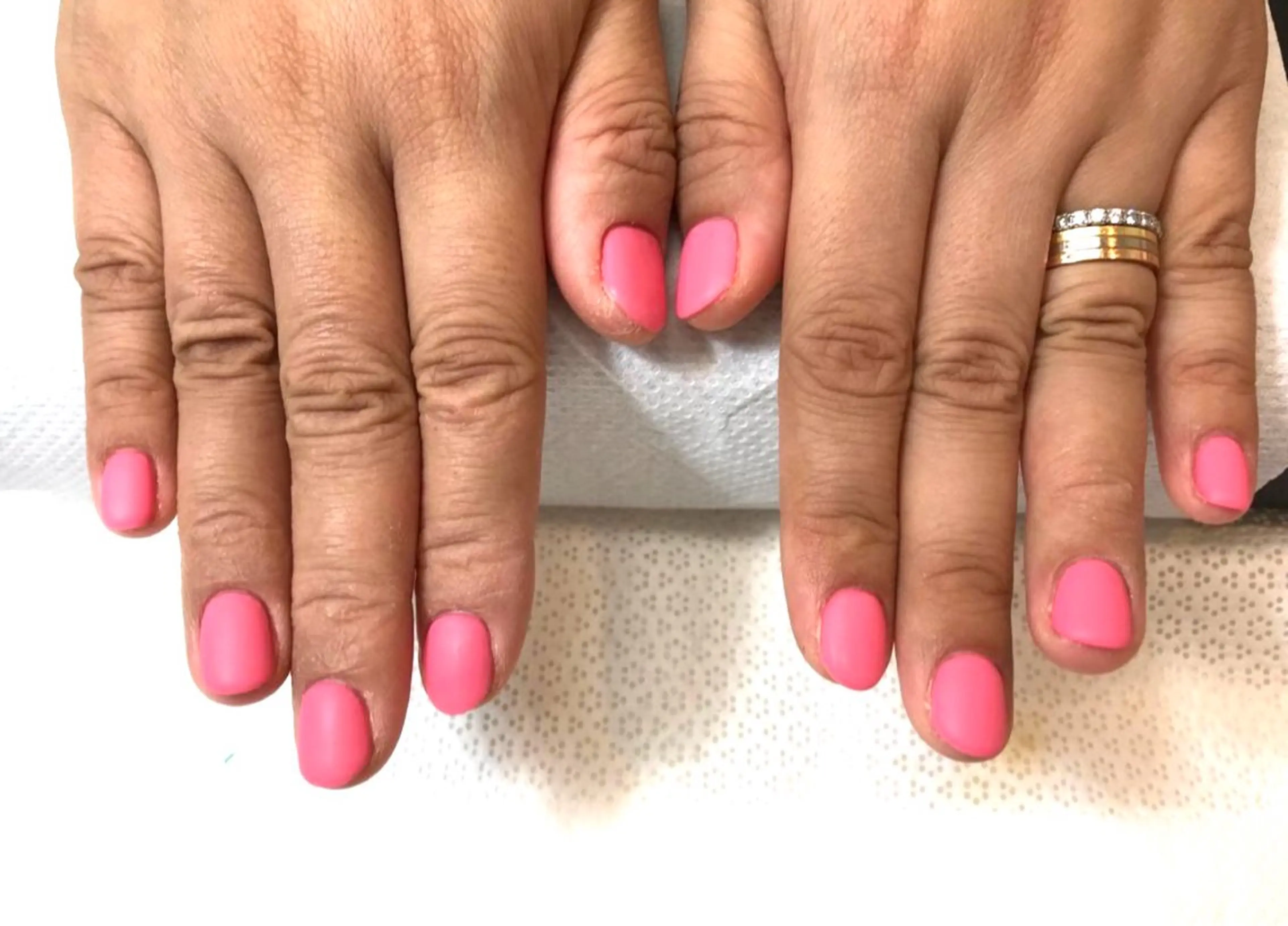 ネイル EMINAL恵比寿 サラのネイルデザイン