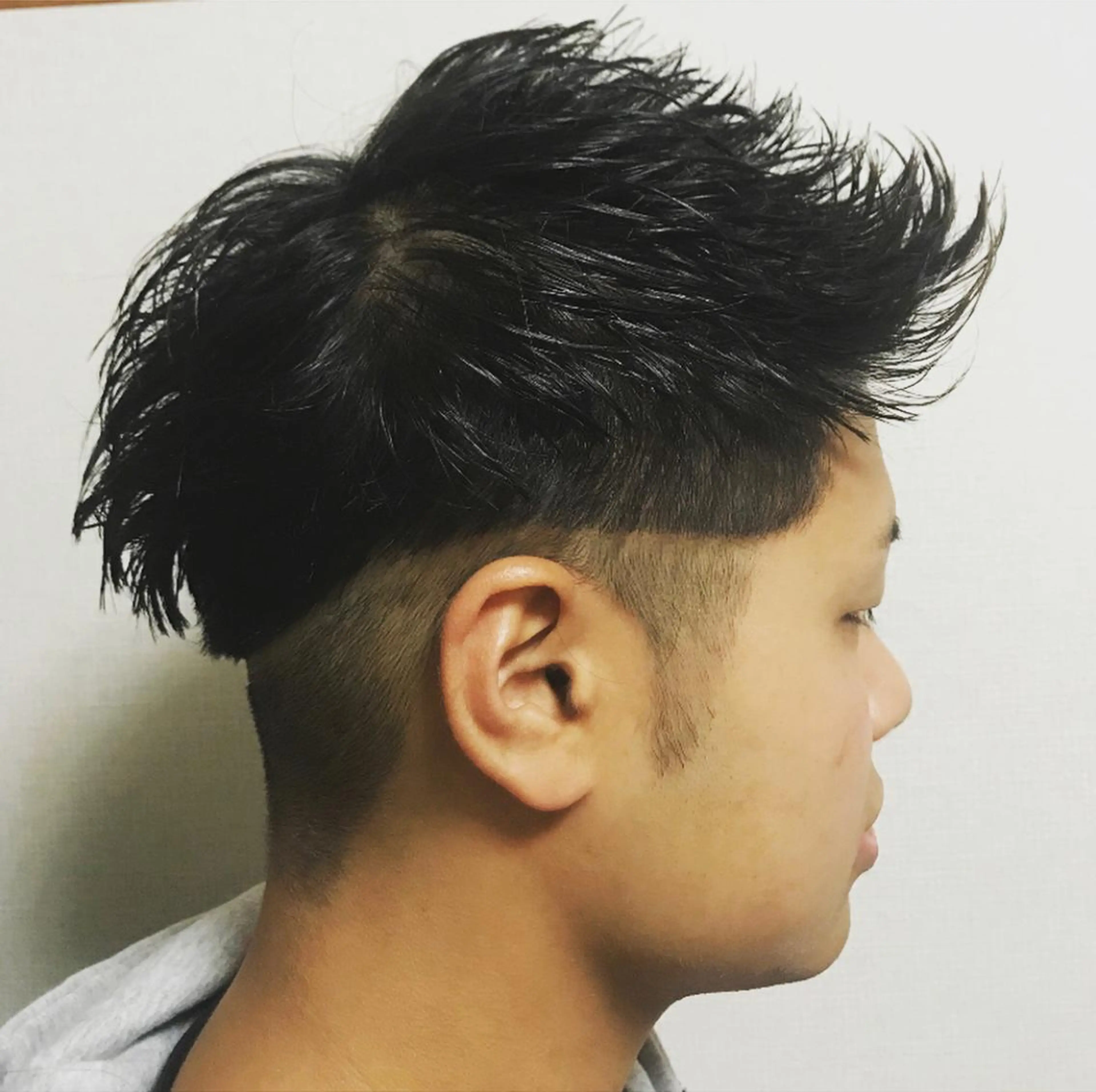 ショート ブリーチ特化 / share 元太のヘアスタイル