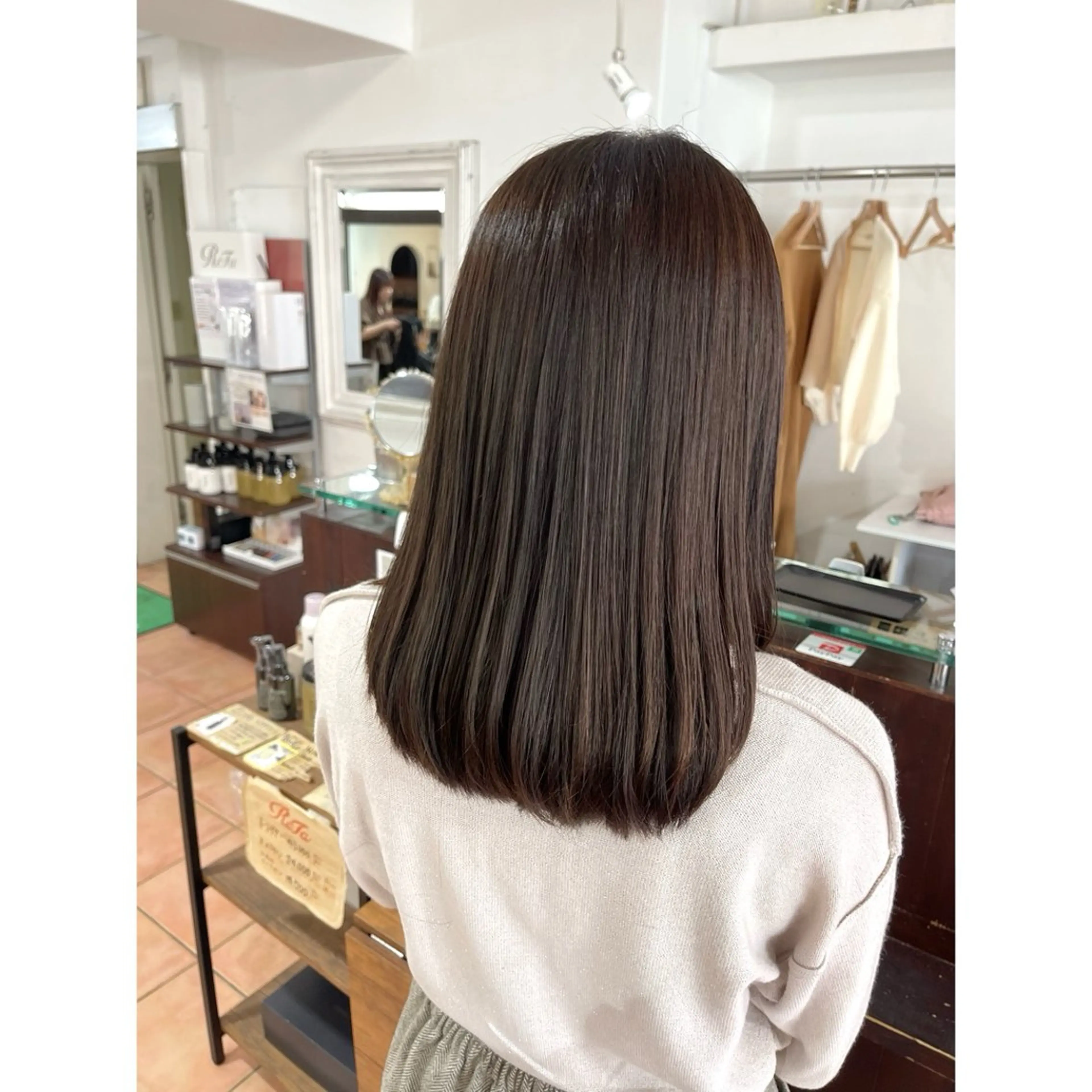 ミディアム カラー ヘアアレンジ カット ヘアカラー トリートメント 🦋エクステ/透明感 カラー🦋宮川莉央のヘアスタイル