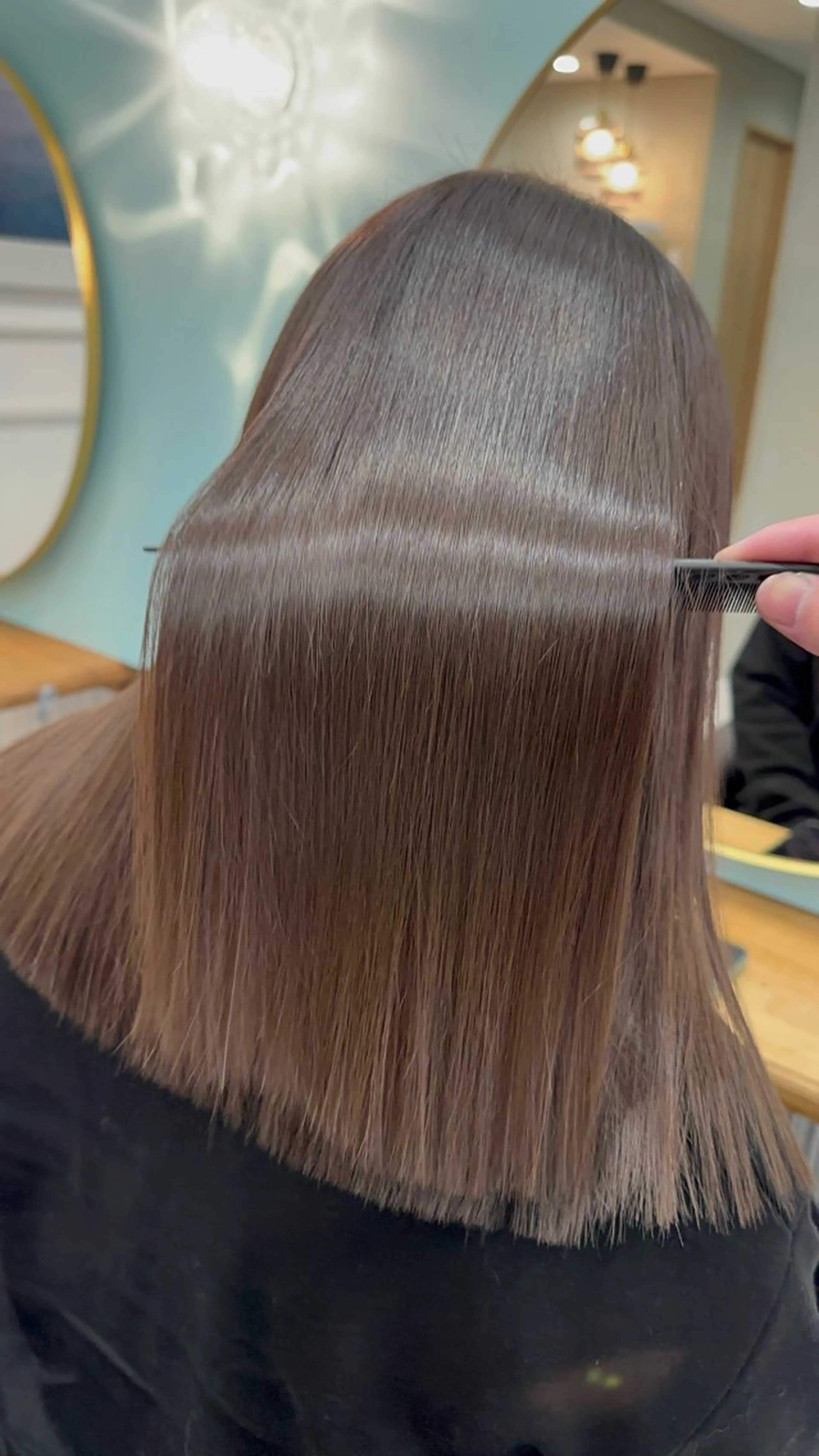 セミロング カワカミ ユウダイのヘアスタイル