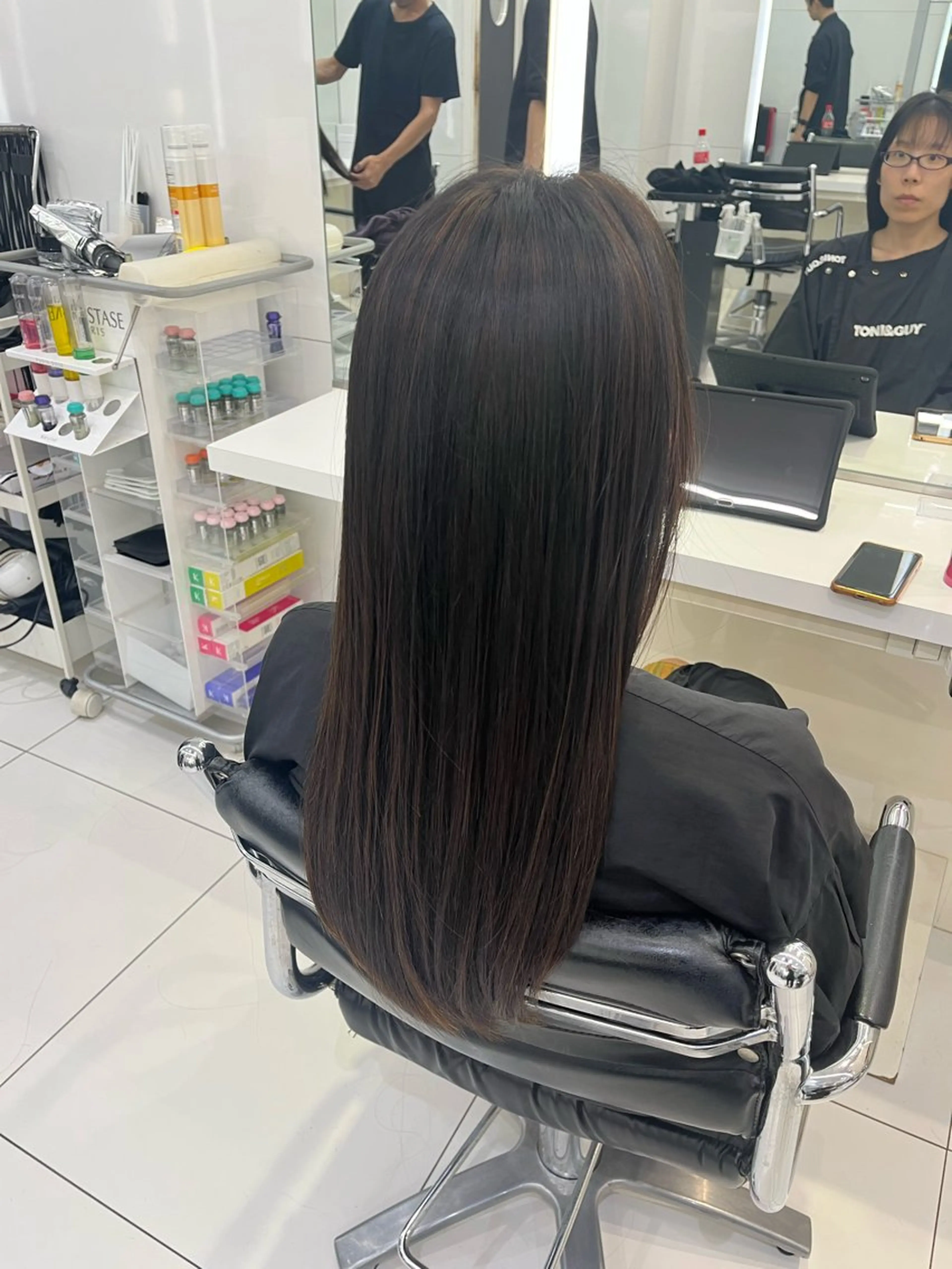 カラー ブリーチ ハイライトカラー ブリーチなしカラー 石毛 大翔のヘアスタイル